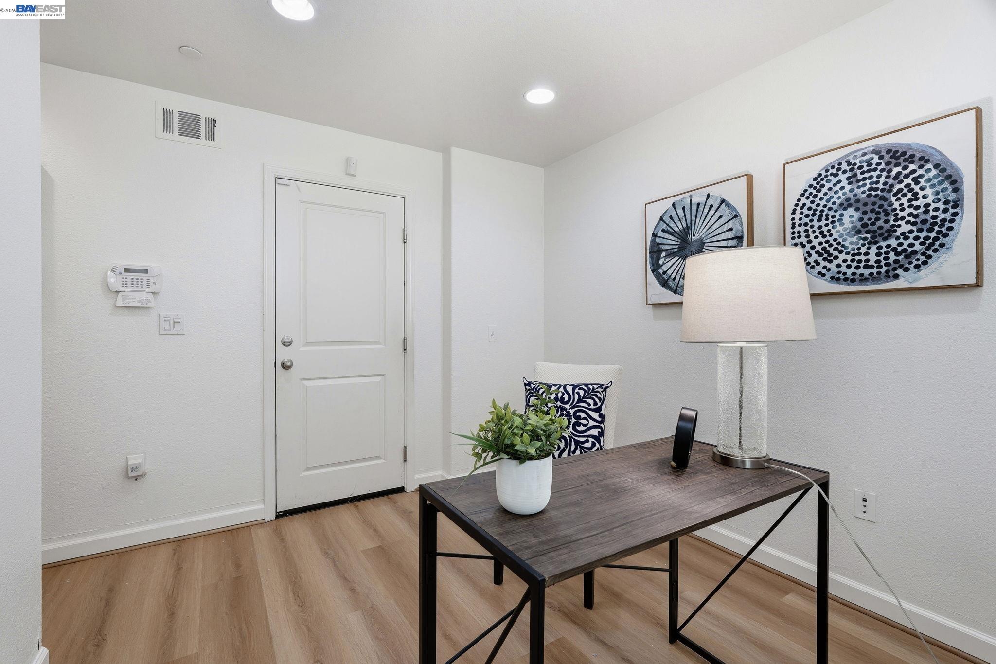 Detail Gallery Image 25 of 39 For 1656 Lee Way, Milpitas,  CA 95035 - 4 Beds | 2 Baths