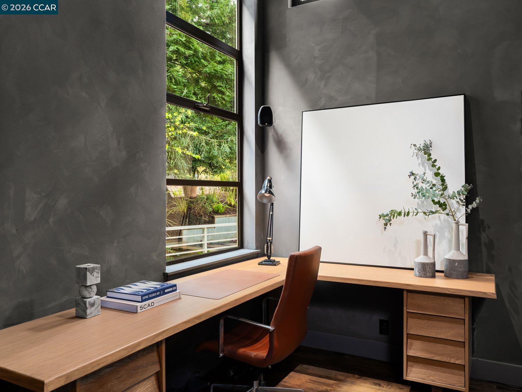 Detail Gallery Image 15 of 38 For 6 Dorothy Pl, Berkeley,  CA 94705 - 3 Beds | 2/1 Baths