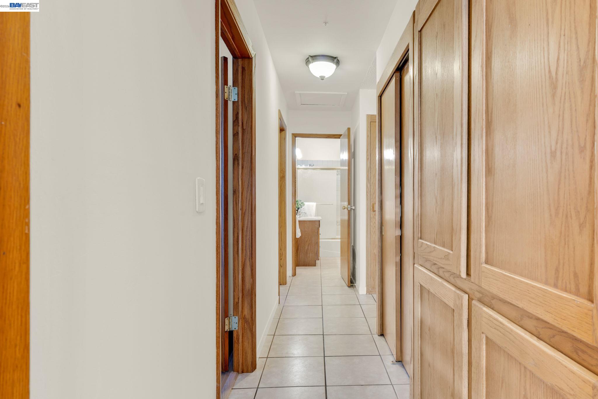 Detail Gallery Image 31 of 57 For 9459 Broadmoor Dr, San Ramon,  CA 94583 - 3 Beds | 2 Baths