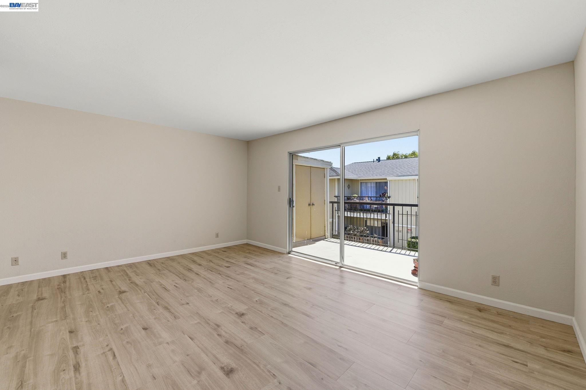 Photo #8: 41131799 Listing: Photo #8