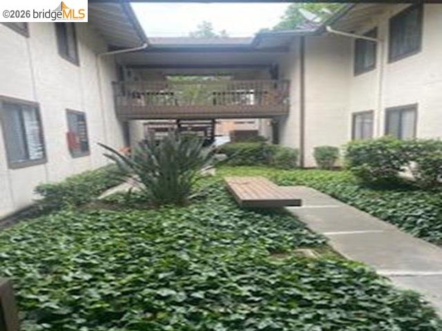 Detail Gallery Image 9 of 9 For 2400 Shadow Ln #97,  Antioch,  CA 94509 - 2 Beds | 2 Baths