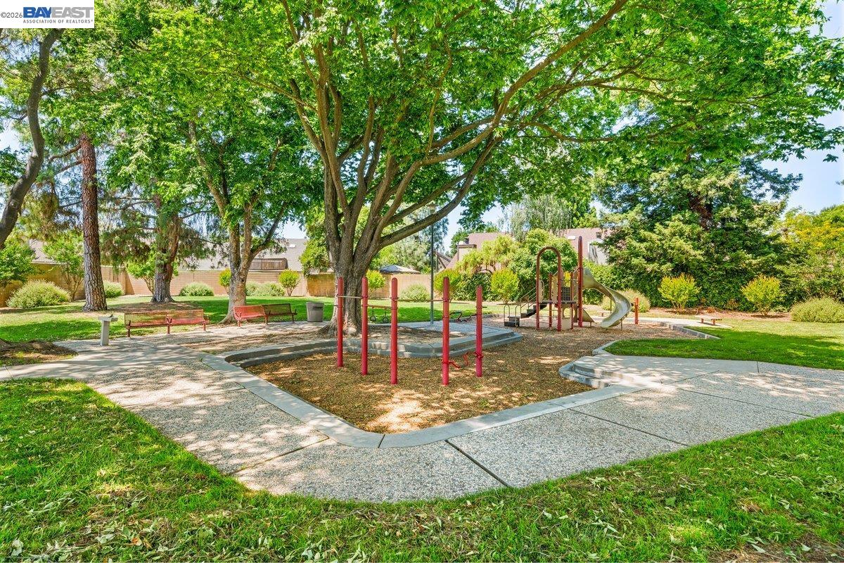 2375 Goldcrest Circle, Pleasanton CA 94566 — photo 35