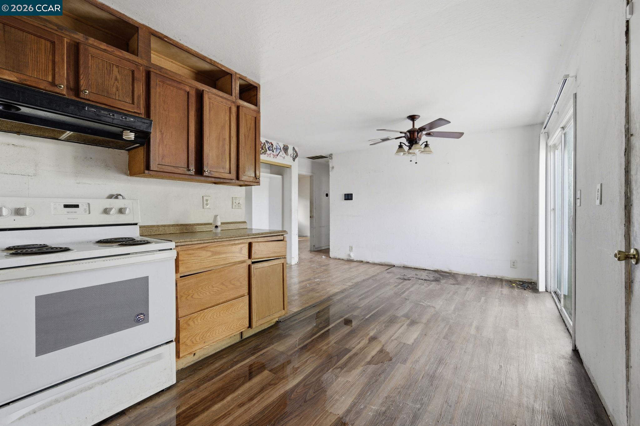 Detail Gallery Image 9 of 36 For 1509 W 18th St, Antioch,  CA 94509 - 3 Beds | 2 Baths