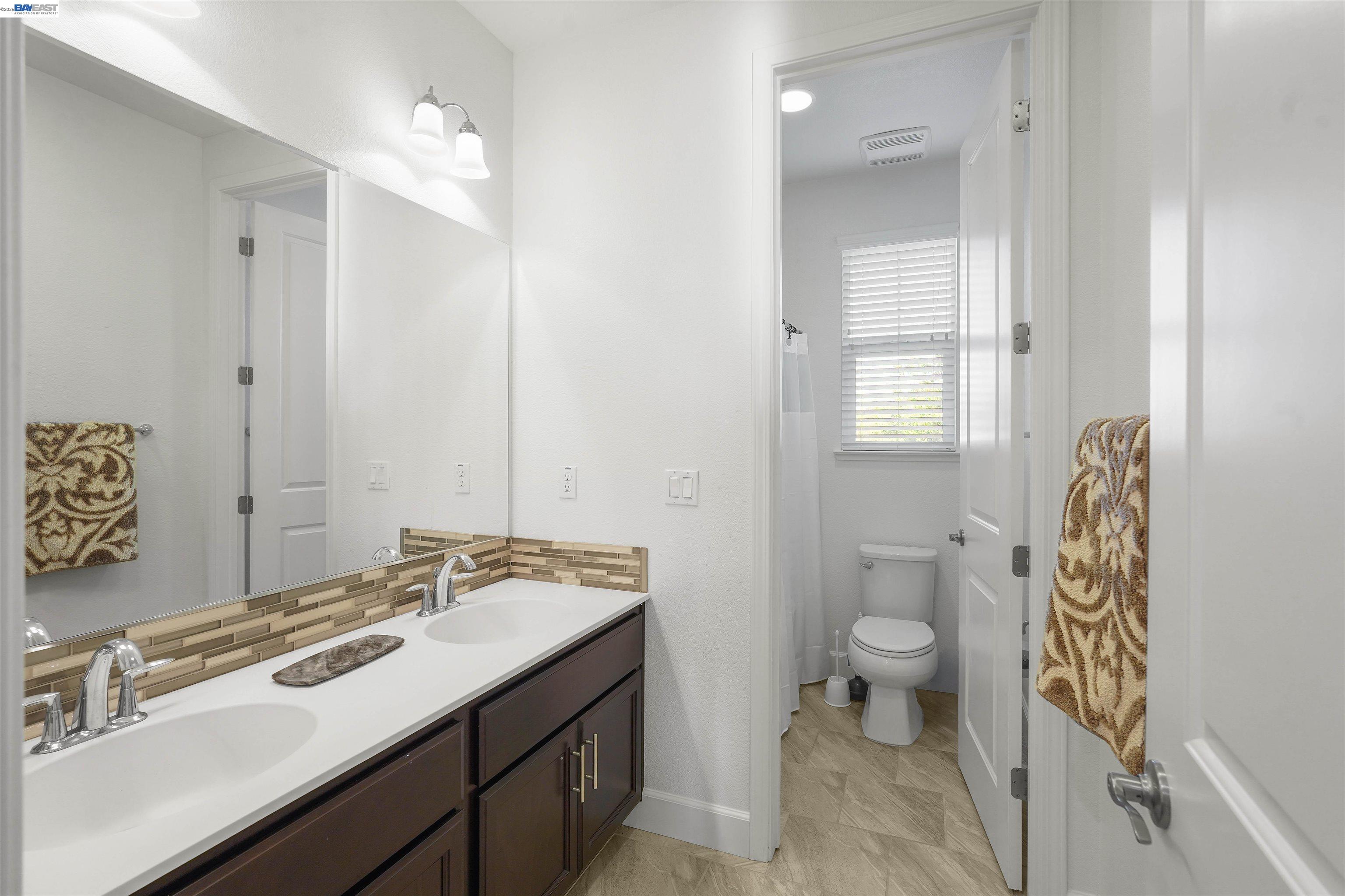 Detail Gallery Image 26 of 45 For 2417 Stalsburg Dr, Tracy,  CA 95376 - 4 Beds | 3 Baths