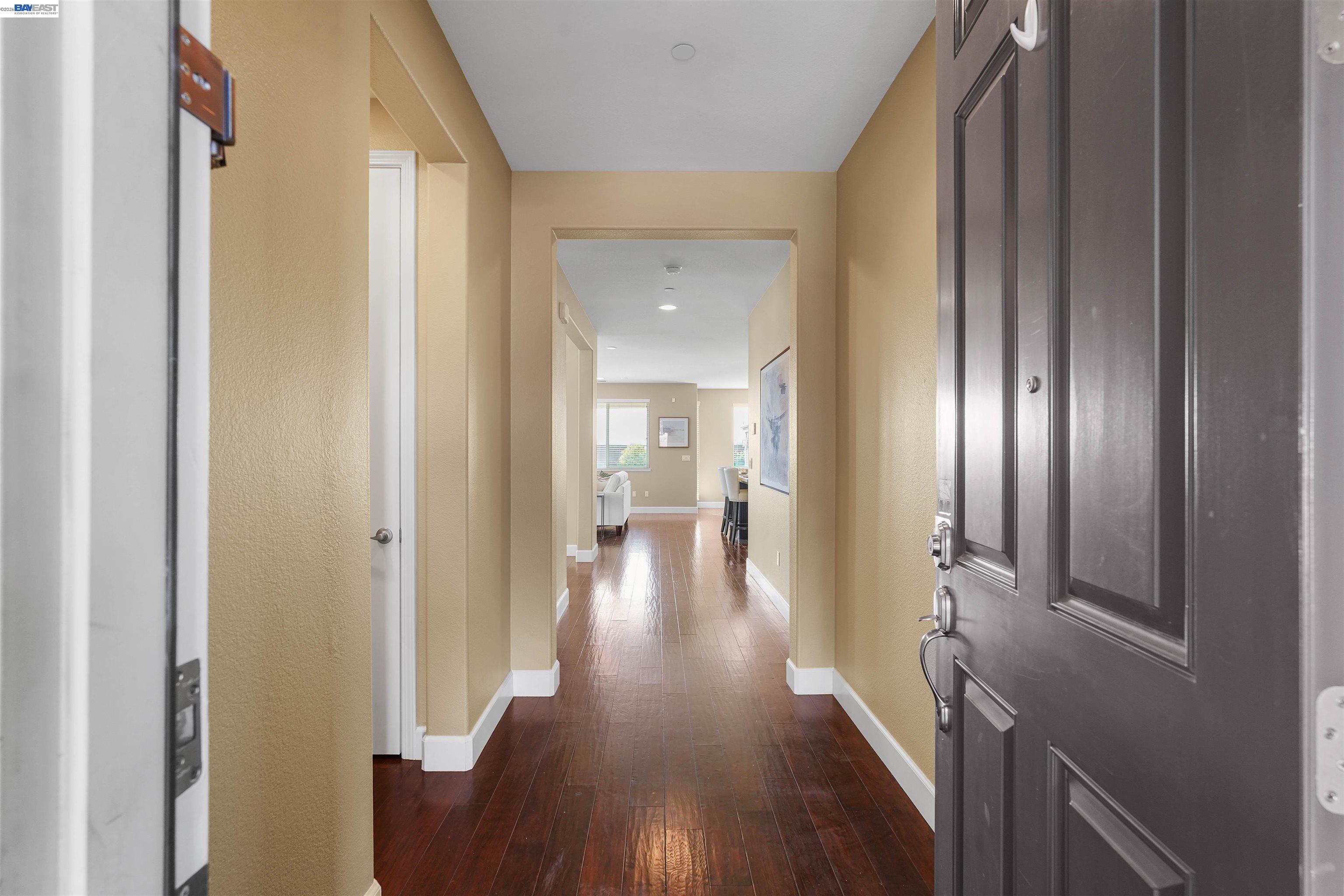 Detail Gallery Image 4 of 45 For 2417 Stalsburg Dr, Tracy,  CA 95376 - 4 Beds | 3 Baths