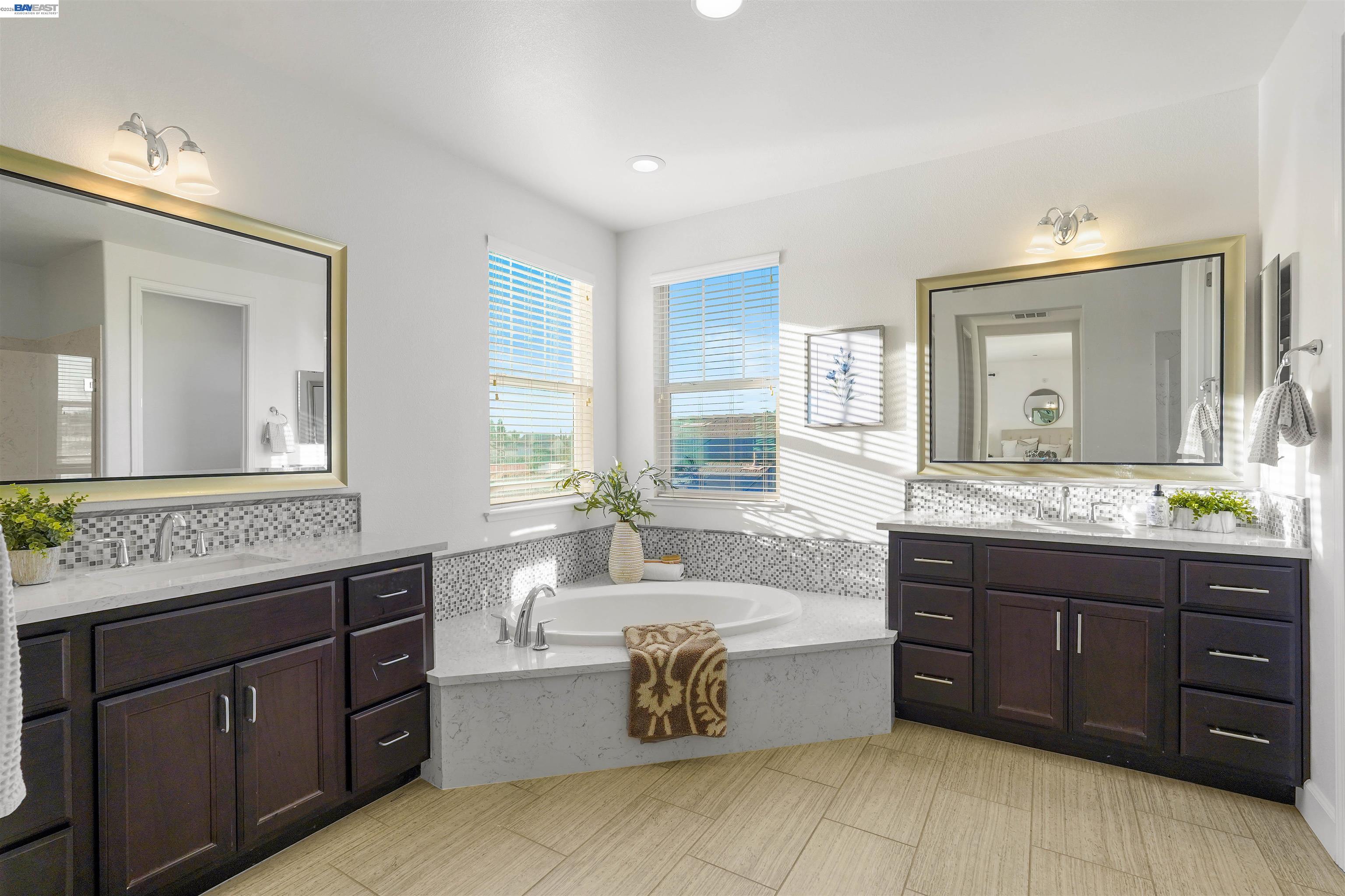 Detail Gallery Image 33 of 45 For 2417 Stalsburg Dr, Tracy,  CA 95376 - 4 Beds | 3 Baths