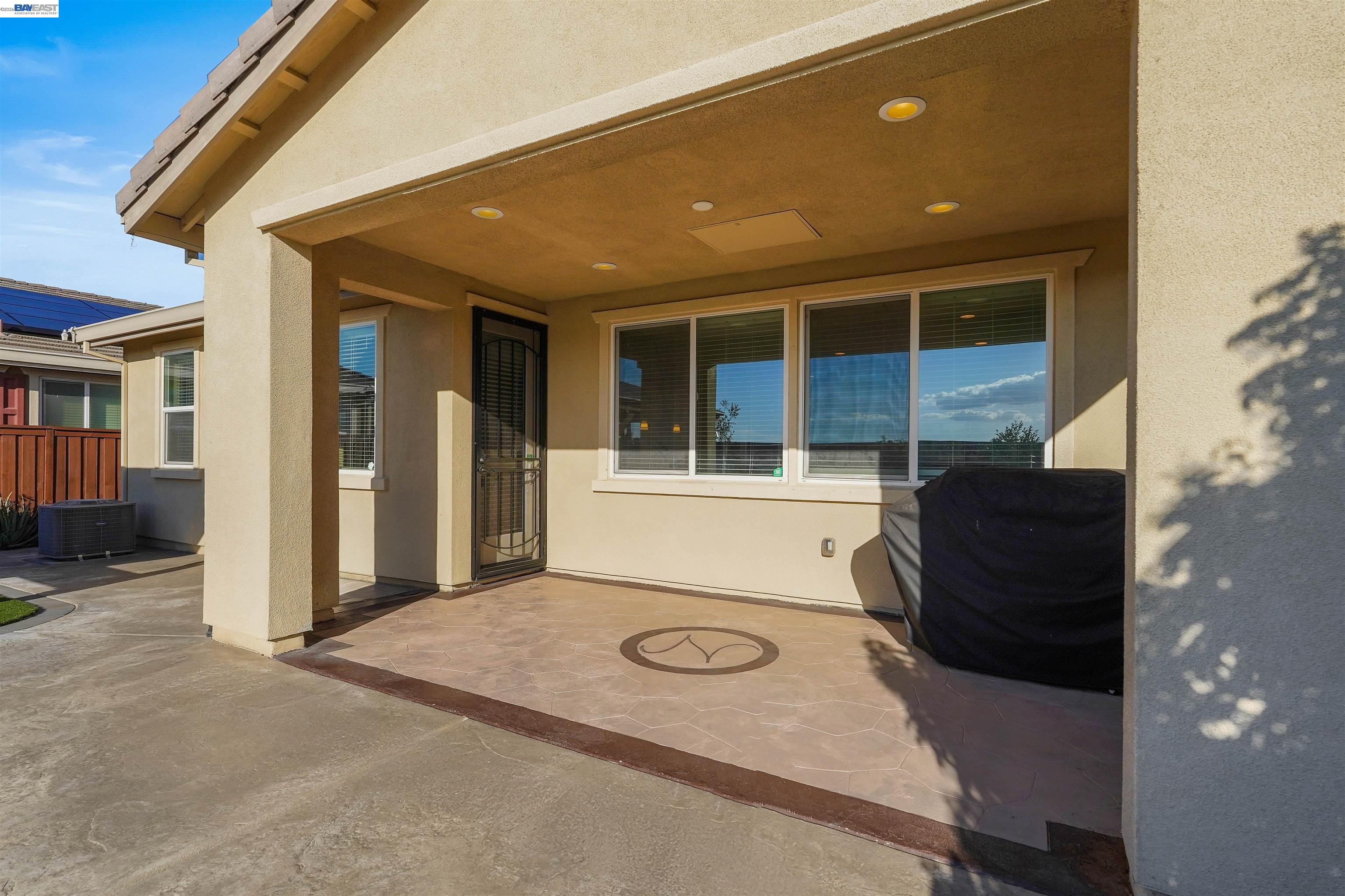 Detail Gallery Image 39 of 45 For 2417 Stalsburg Dr, Tracy,  CA 95376 - 4 Beds | 3 Baths