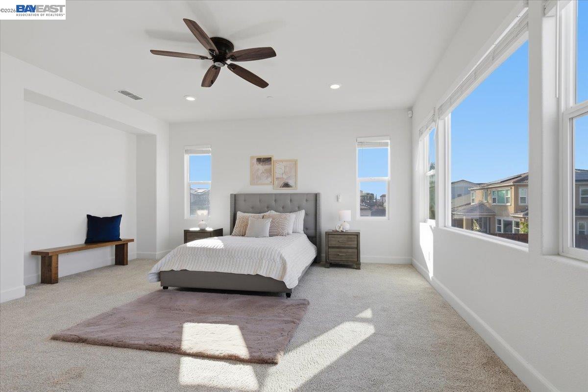 Detail Gallery Image 11 of 22 For 2481 Azalea Ave, Tracy,  CA 95376 - 4 Beds | 3 Baths