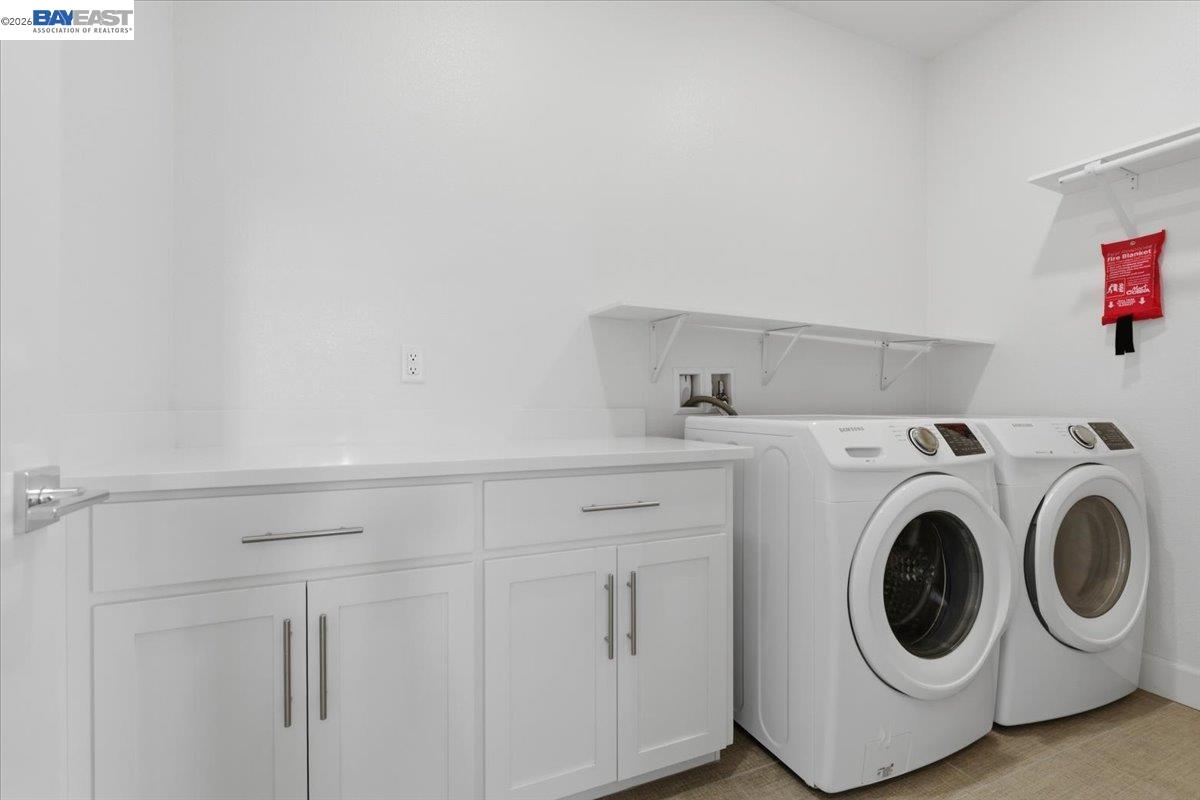 Detail Gallery Image 14 of 22 For 2481 Azalea Ave, Tracy,  CA 95376 - 4 Beds | 3 Baths