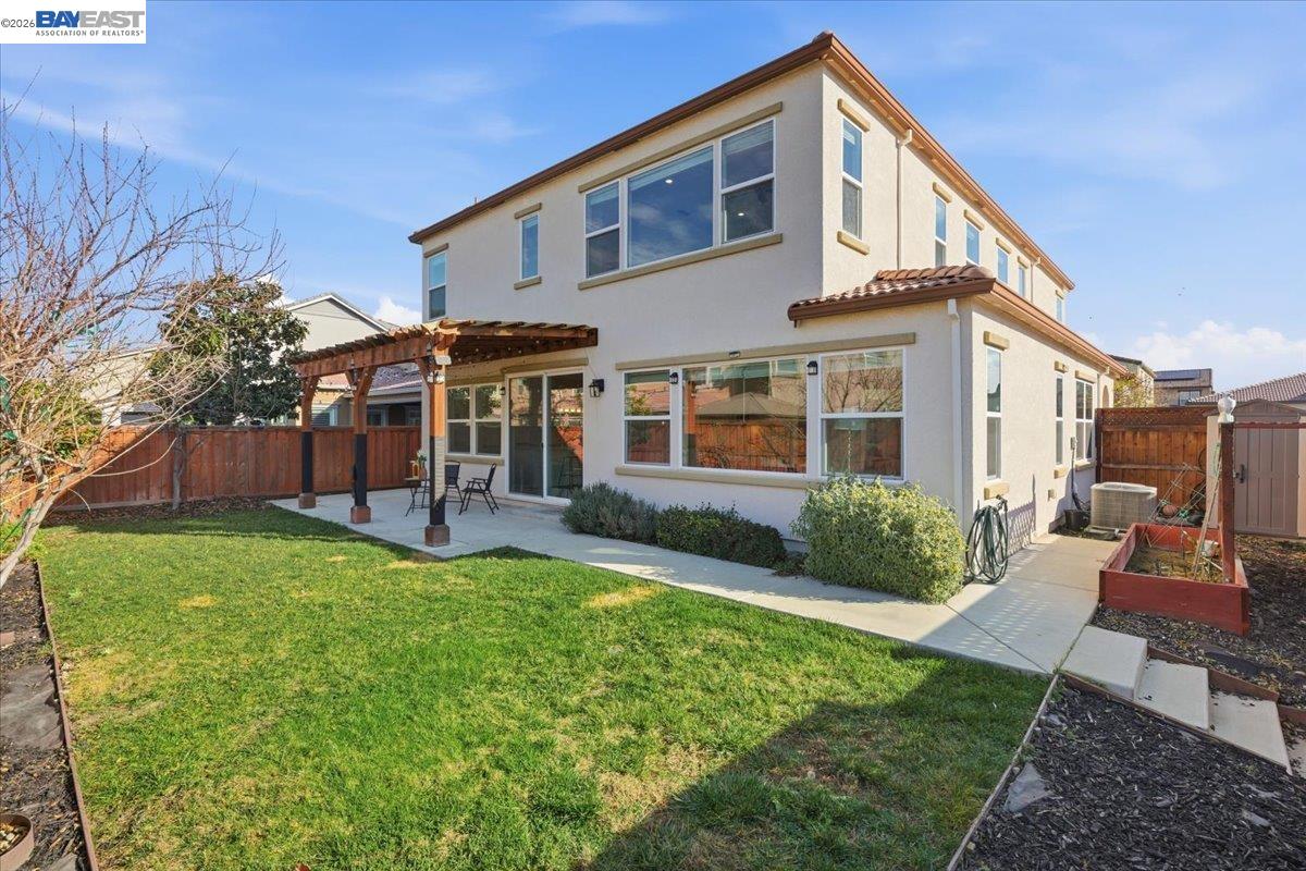 Detail Gallery Image 16 of 22 For 2481 Azalea Ave, Tracy,  CA 95376 - 4 Beds | 3 Baths