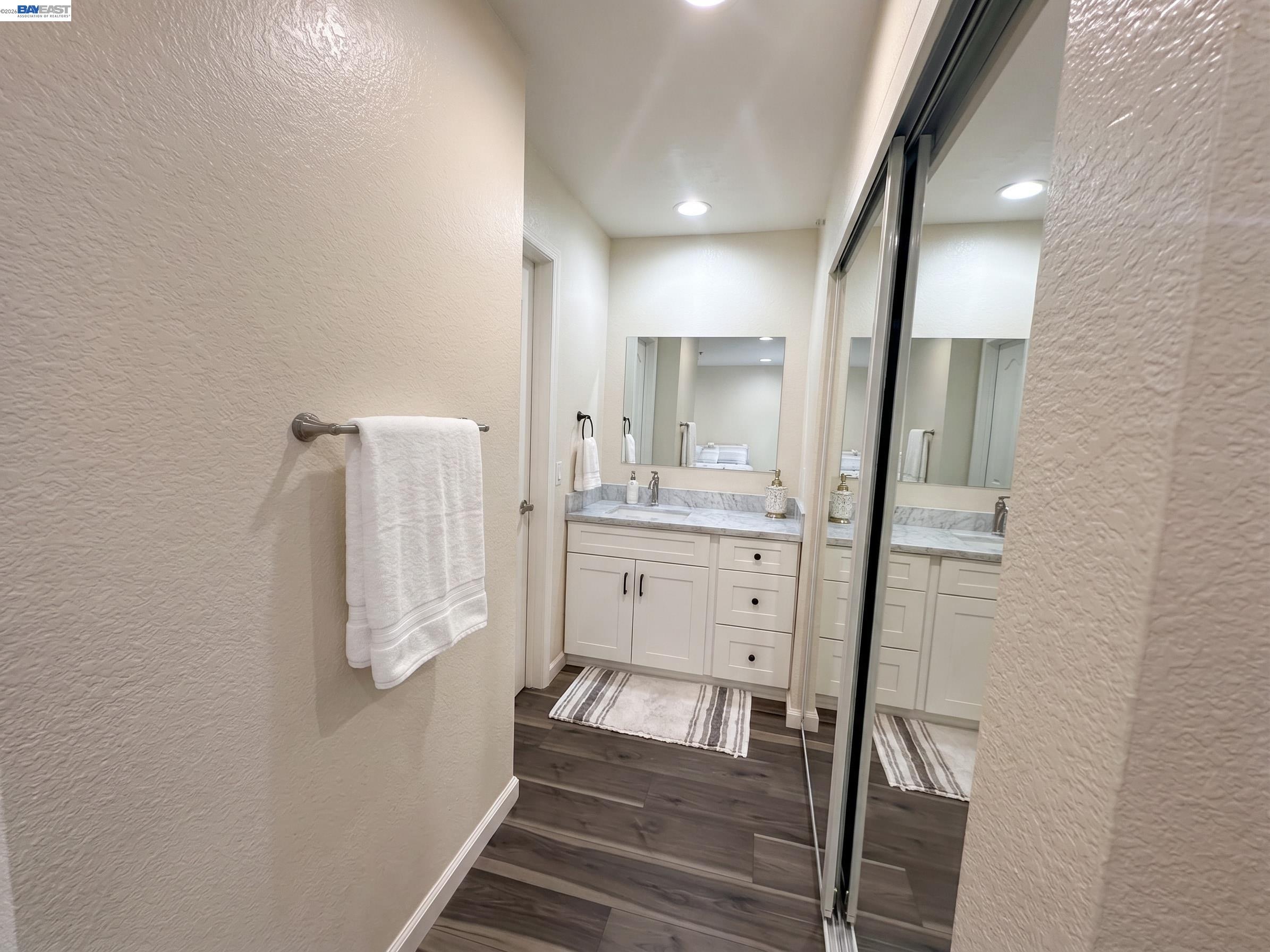 Photo #24: 41131830 Listing: Photo #24