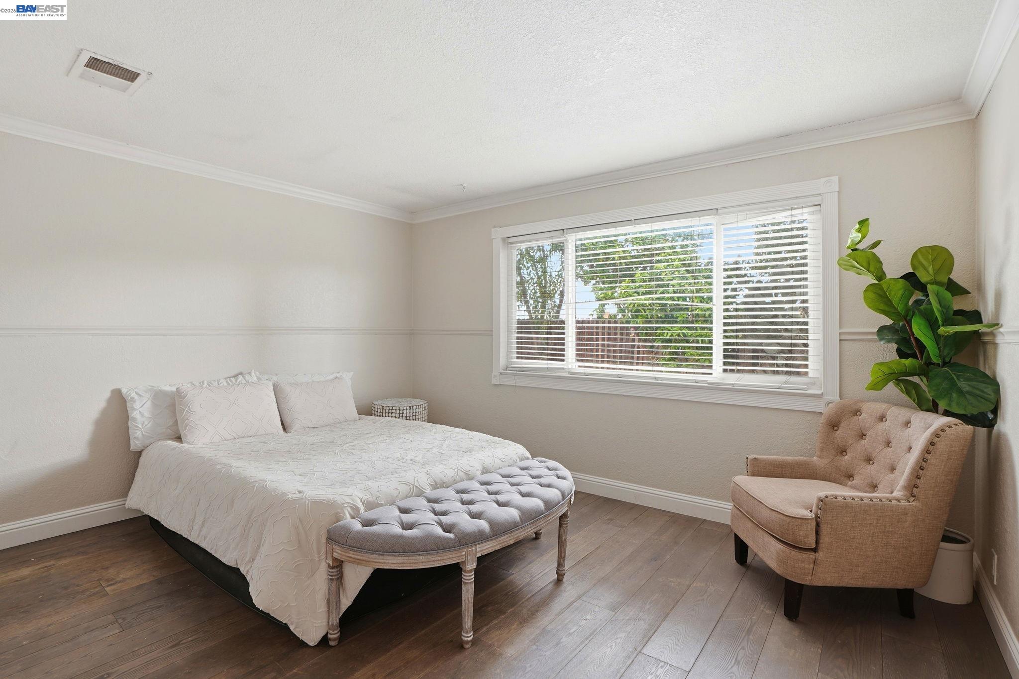 Detail Gallery Image 12 of 33 For 2705 Adobe Ct, Antioch,  CA 94509 - 4 Beds | 2 Baths