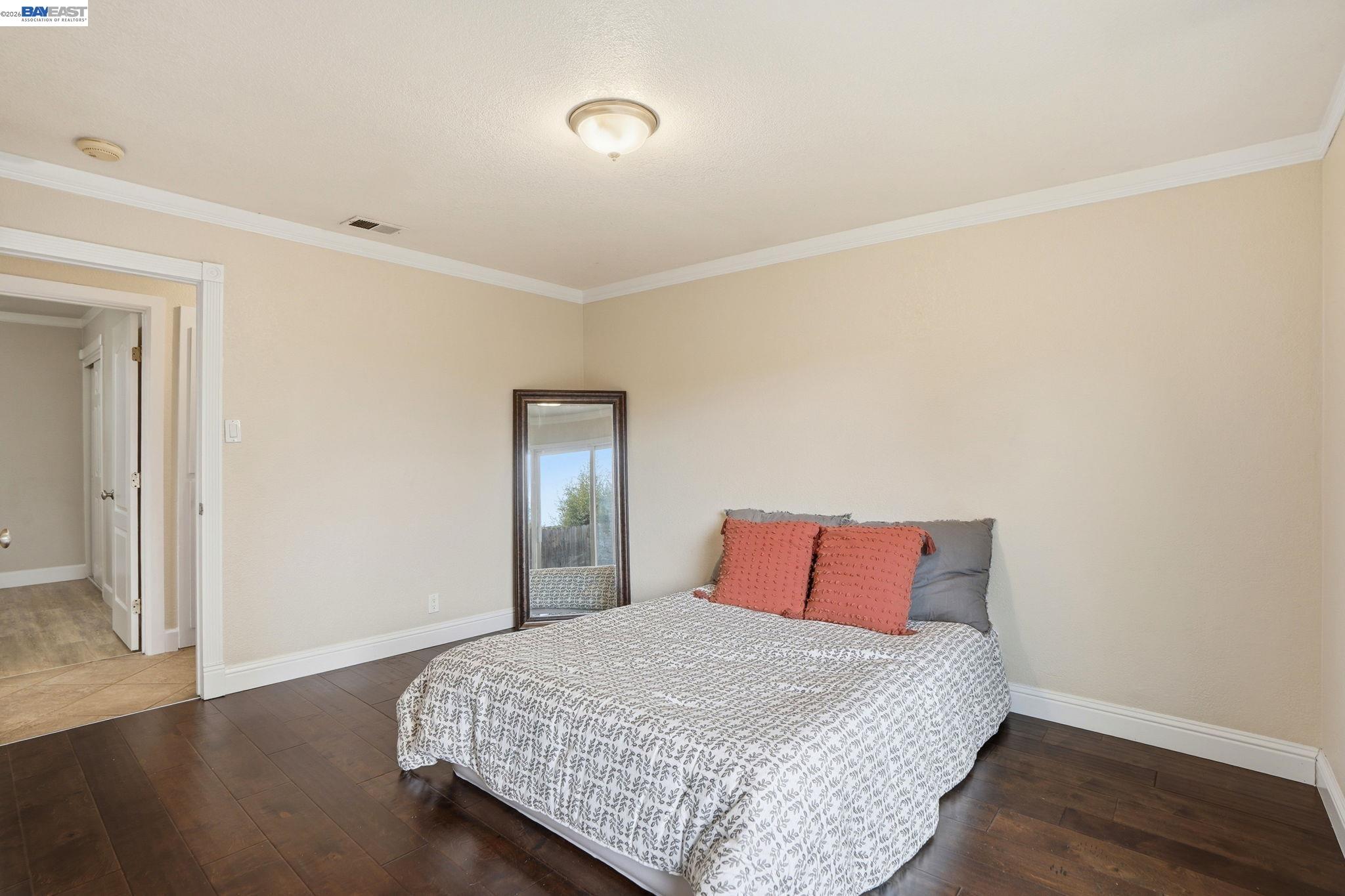 Detail Gallery Image 17 of 33 For 2705 Adobe Ct, Antioch,  CA 94509 - 4 Beds | 2 Baths