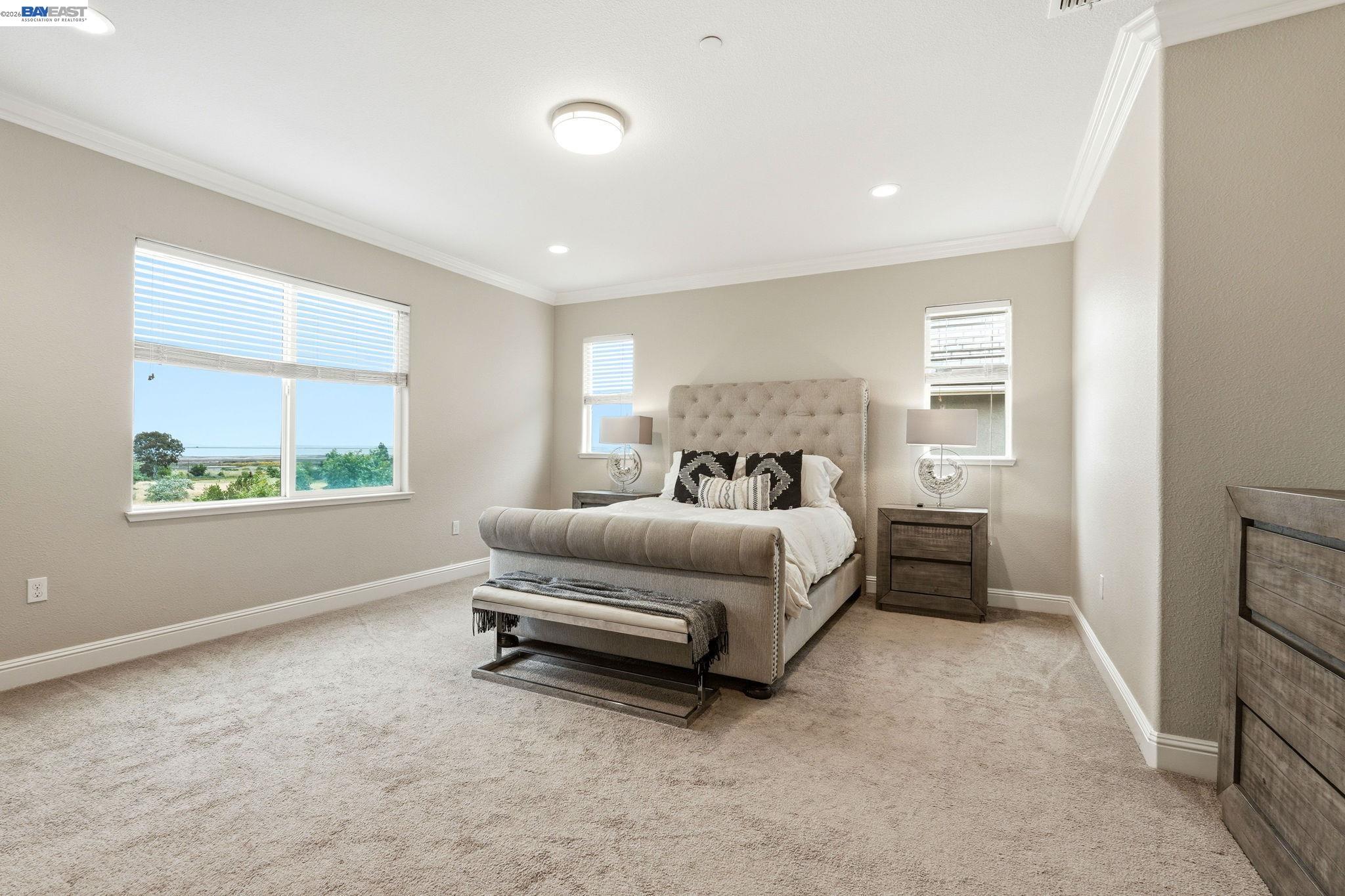Detail Gallery Image 22 of 33 For 98 Driftwood Cir, Bay Point,  CA 94565 - 4 Beds | 2/1 Baths