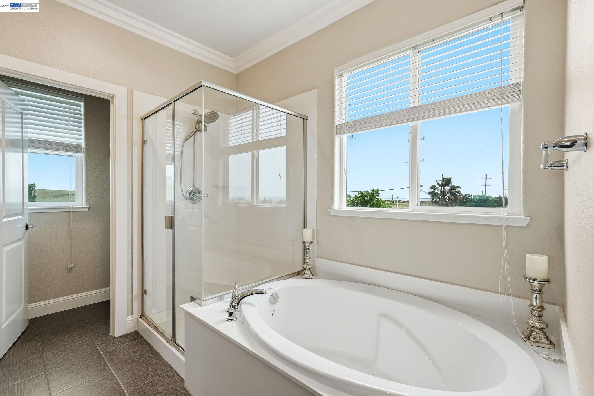 Detail Gallery Image 28 of 33 For 98 Driftwood Cir, Bay Point,  CA 94565 - 4 Beds | 2/1 Baths