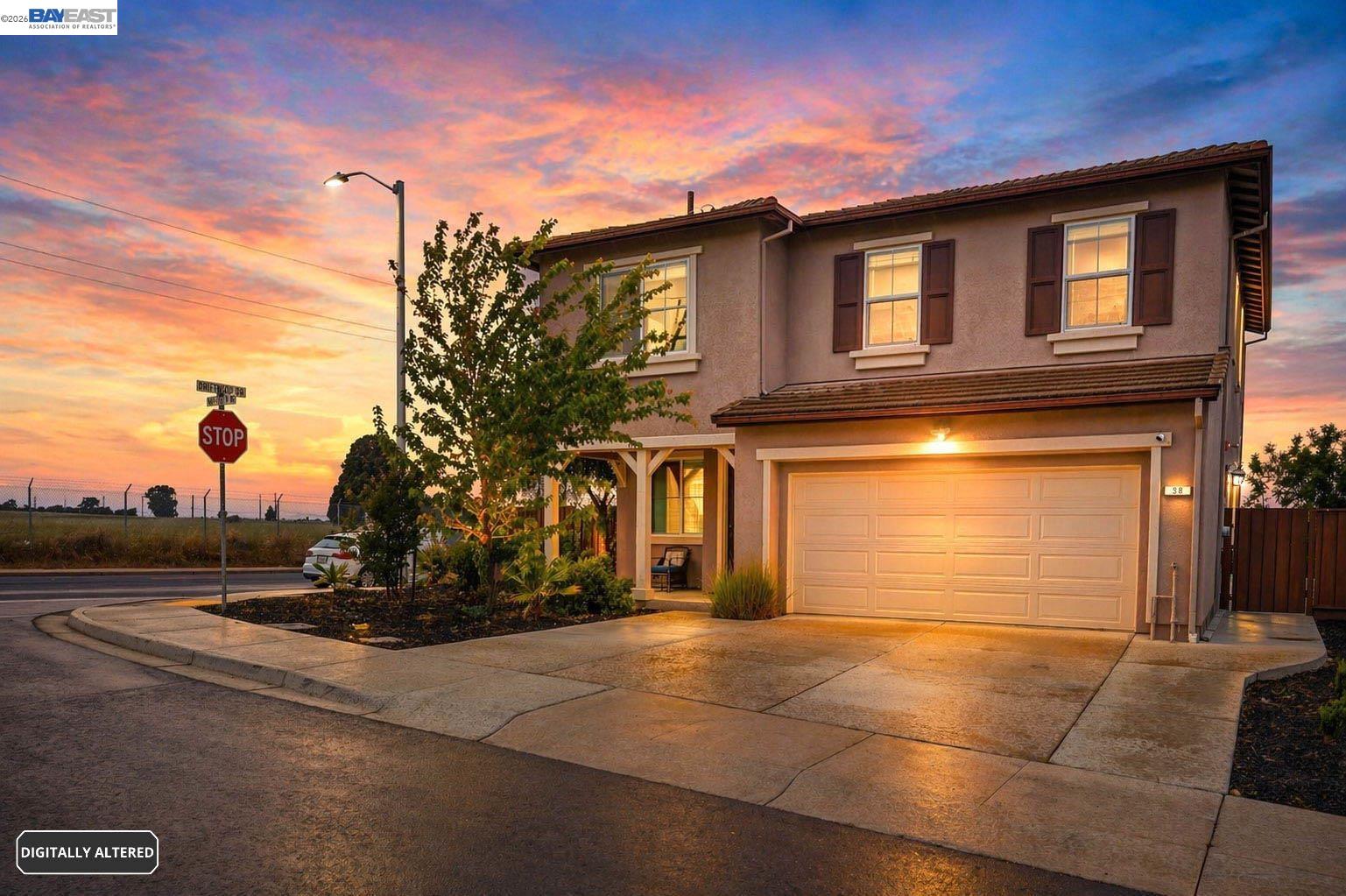 Detail Gallery Image 4 of 33 For 98 Driftwood Cir, Bay Point,  CA 94565 - 4 Beds | 2/1 Baths