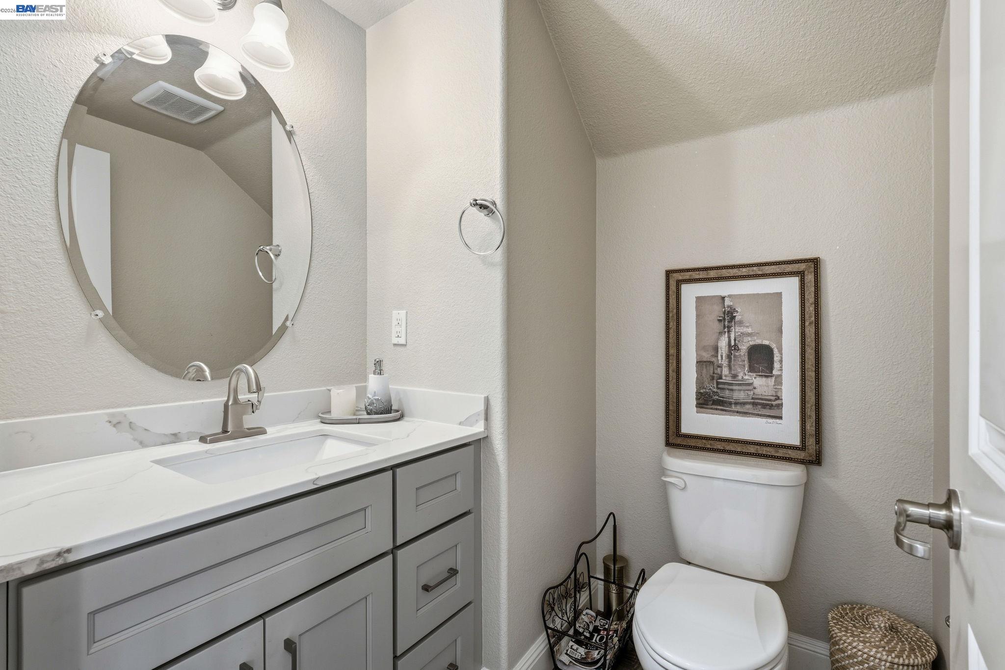 Detail Gallery Image 7 of 33 For 98 Driftwood Cir, Bay Point,  CA 94565 - 4 Beds | 2/1 Baths