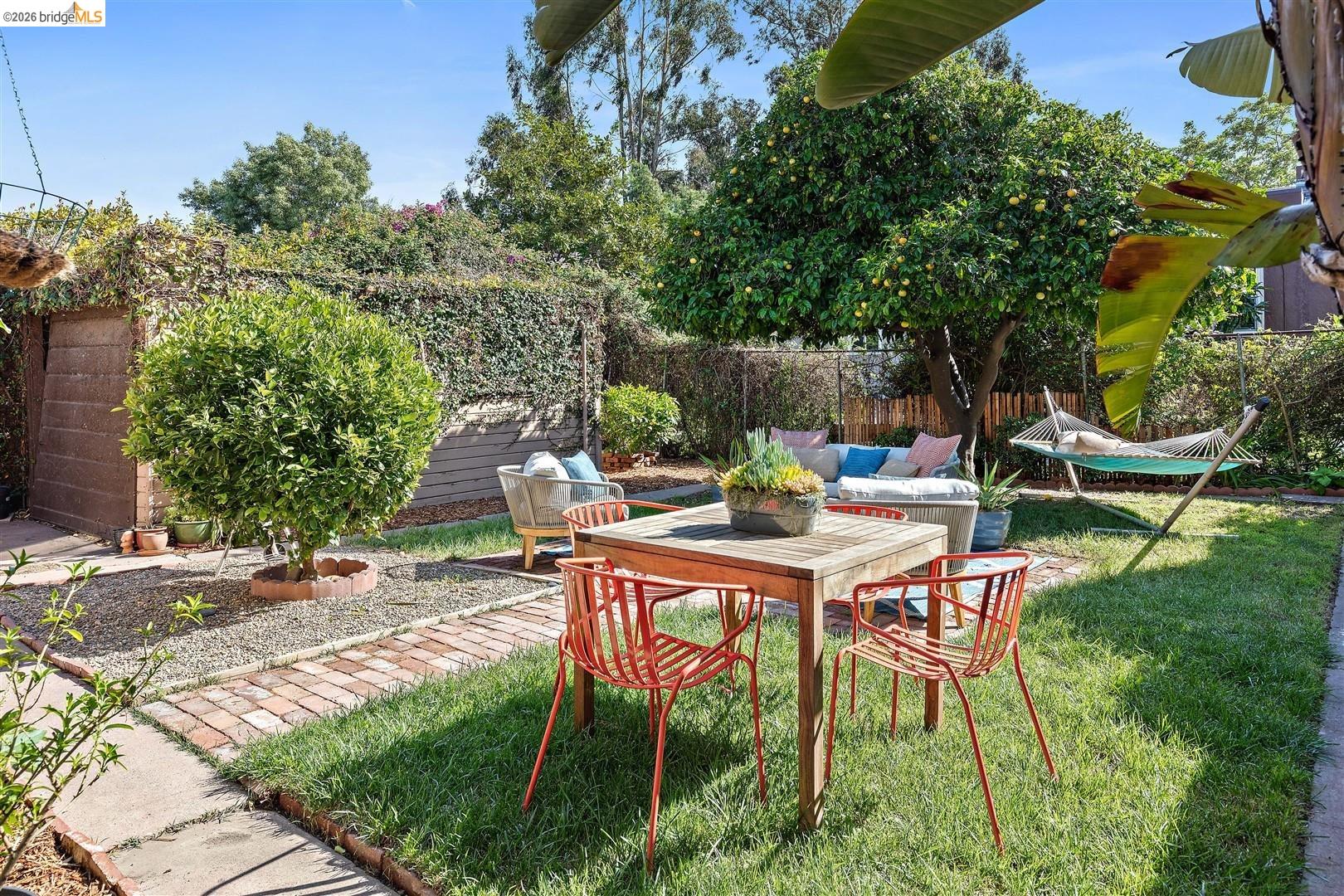 2707 Logan St, Oakland, CA, 94601