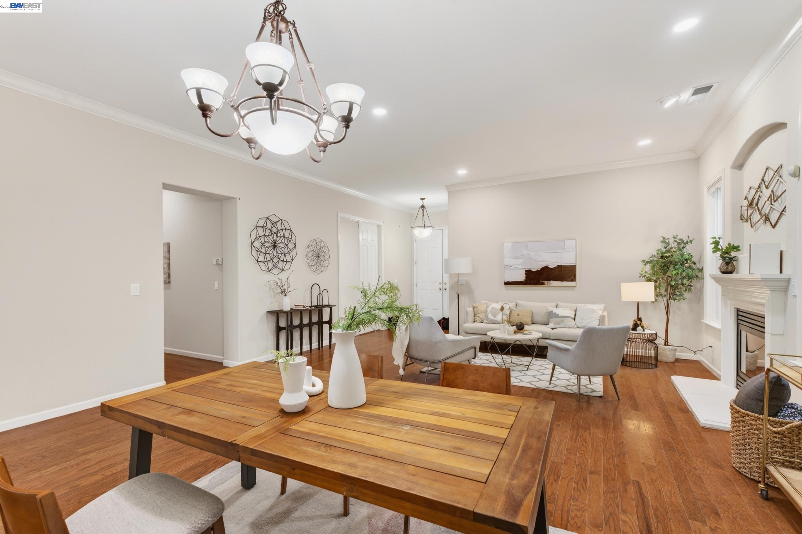 Detail Gallery Image 16 of 78 For 5113 Pray Court, Antioch,  CA 94531 - 4 Beds | 3 Baths