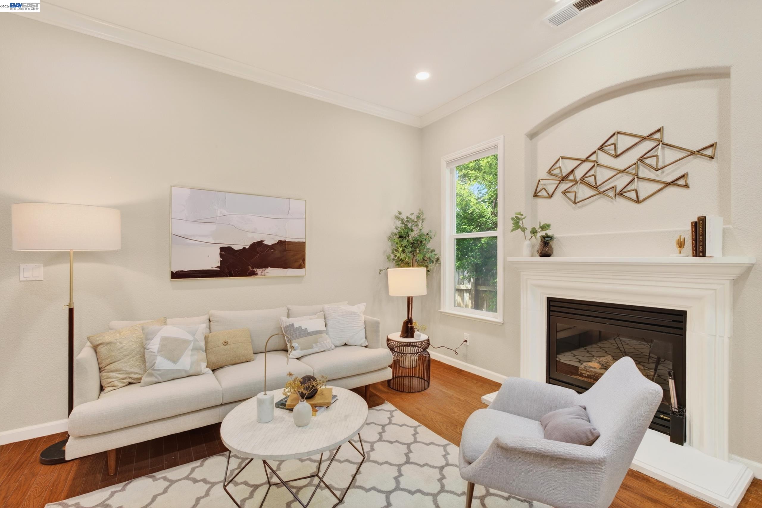 Detail Gallery Image 6 of 78 For 5113 Pray Court, Antioch,  CA 94531 - 4 Beds | 3 Baths