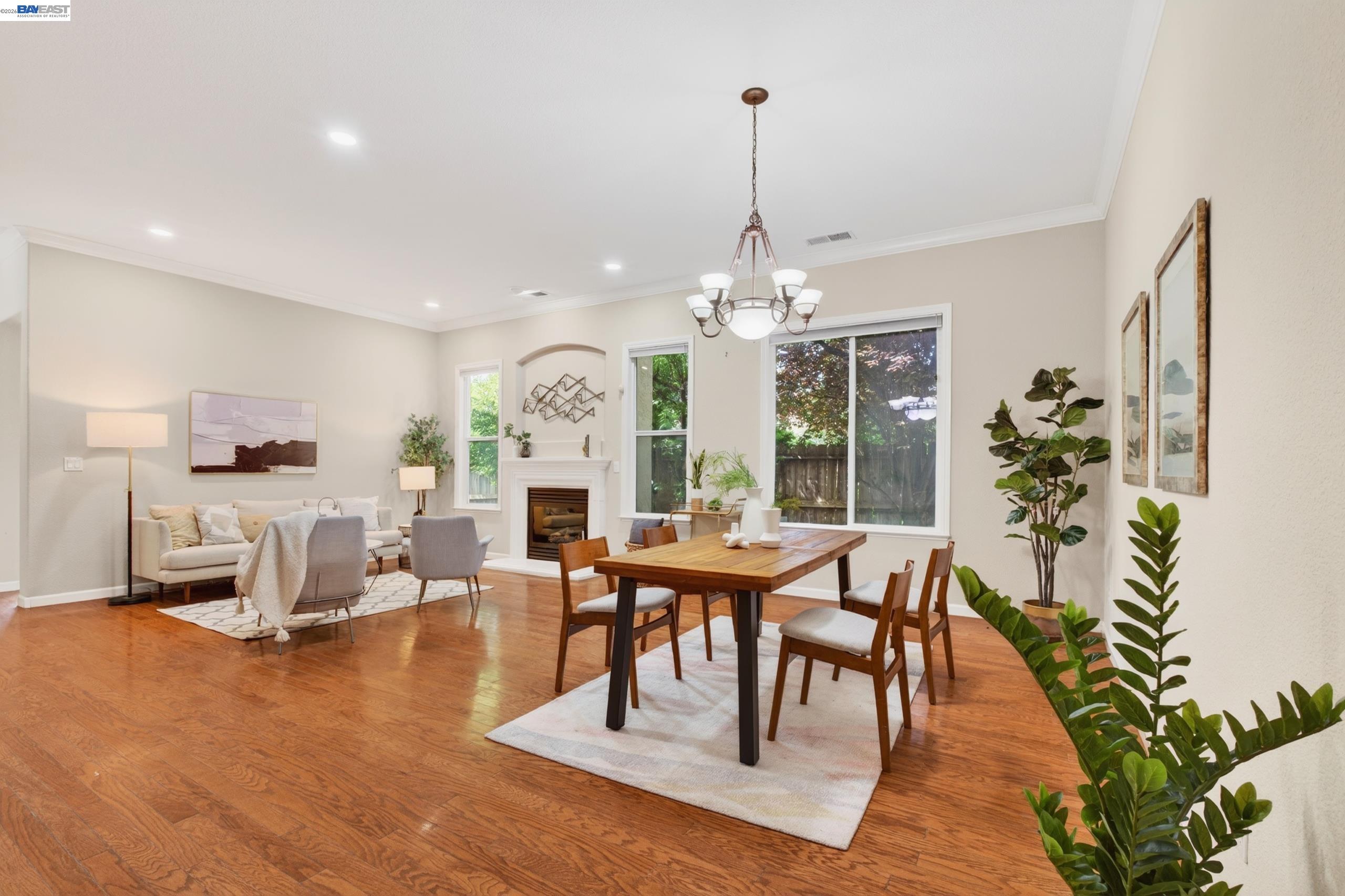 Detail Gallery Image 8 of 78 For 5113 Pray Court, Antioch,  CA 94531 - 4 Beds | 3 Baths