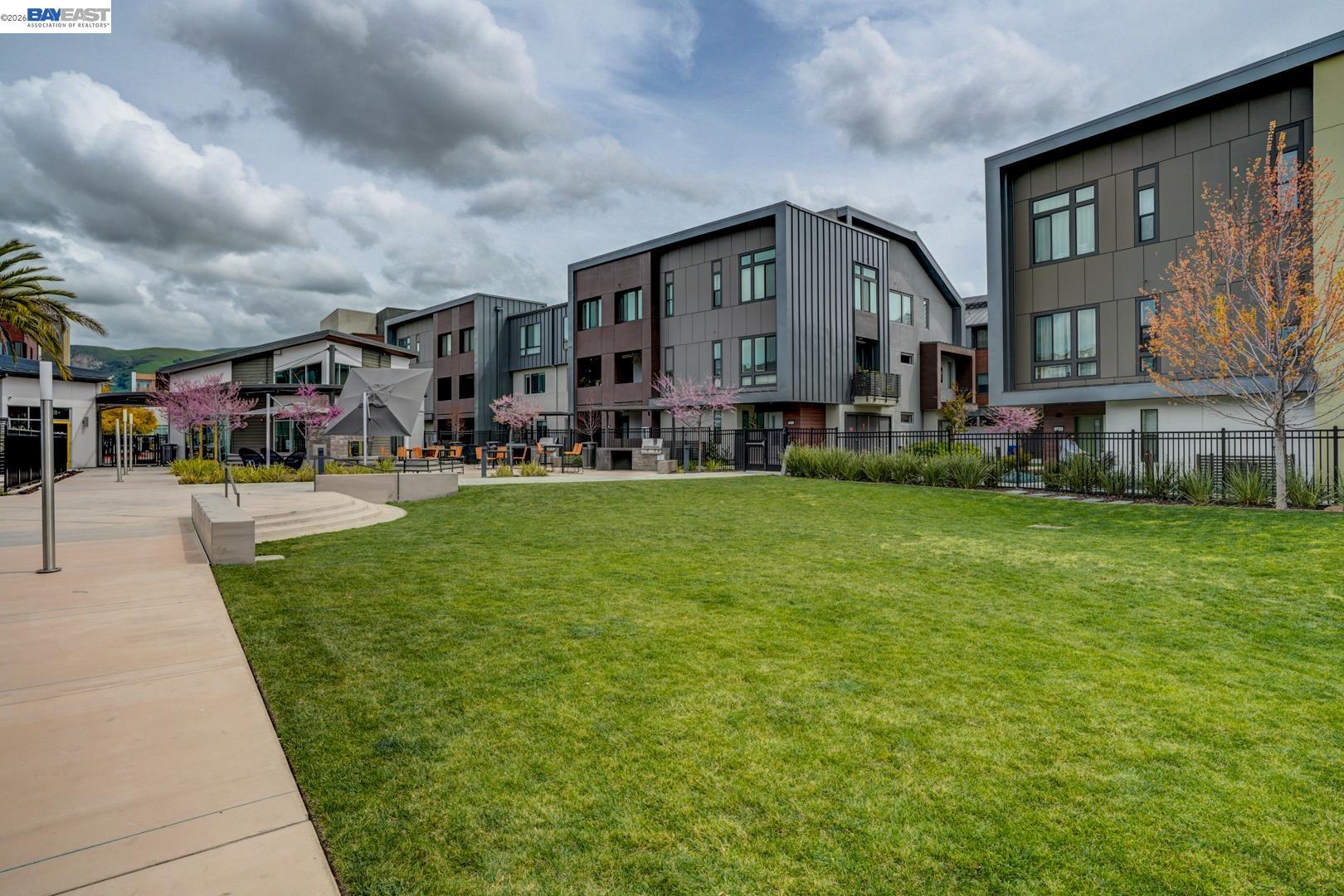 Photo #44: 41131849 Listing: Photo #44