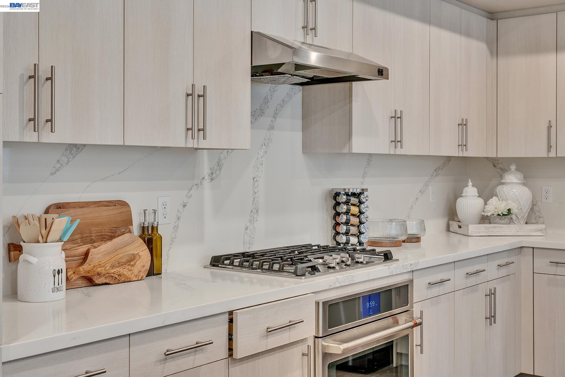 Photo #9: 41131849 Listing: Photo #9