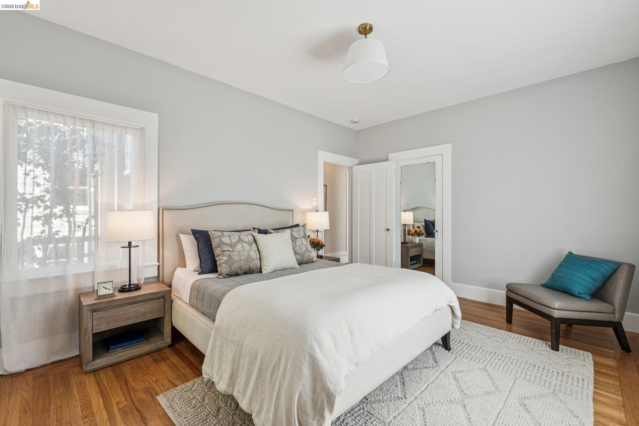 Detail Gallery Image 23 of 41 For 1233 Carleton St, Berkeley,  CA 94702 - 2 Beds | 1 Baths