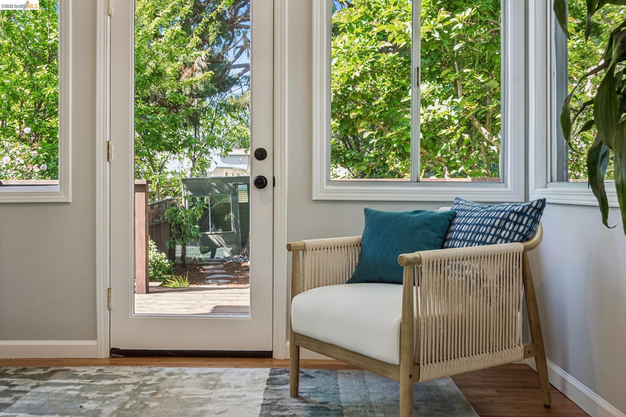 Detail Gallery Image 26 of 41 For 1233 Carleton St, Berkeley,  CA 94702 - 2 Beds | 1 Baths