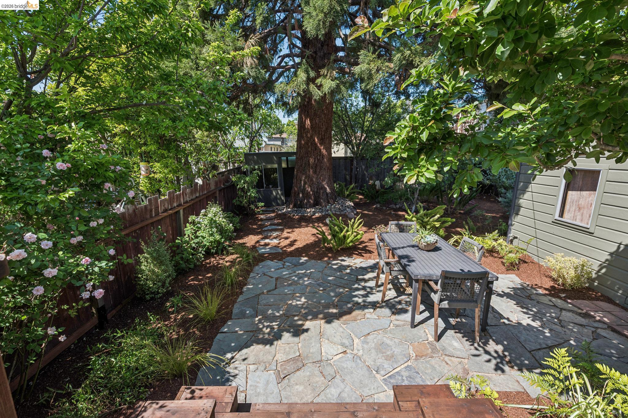 Detail Gallery Image 29 of 41 For 1233 Carleton St, Berkeley,  CA 94702 - 2 Beds | 1 Baths