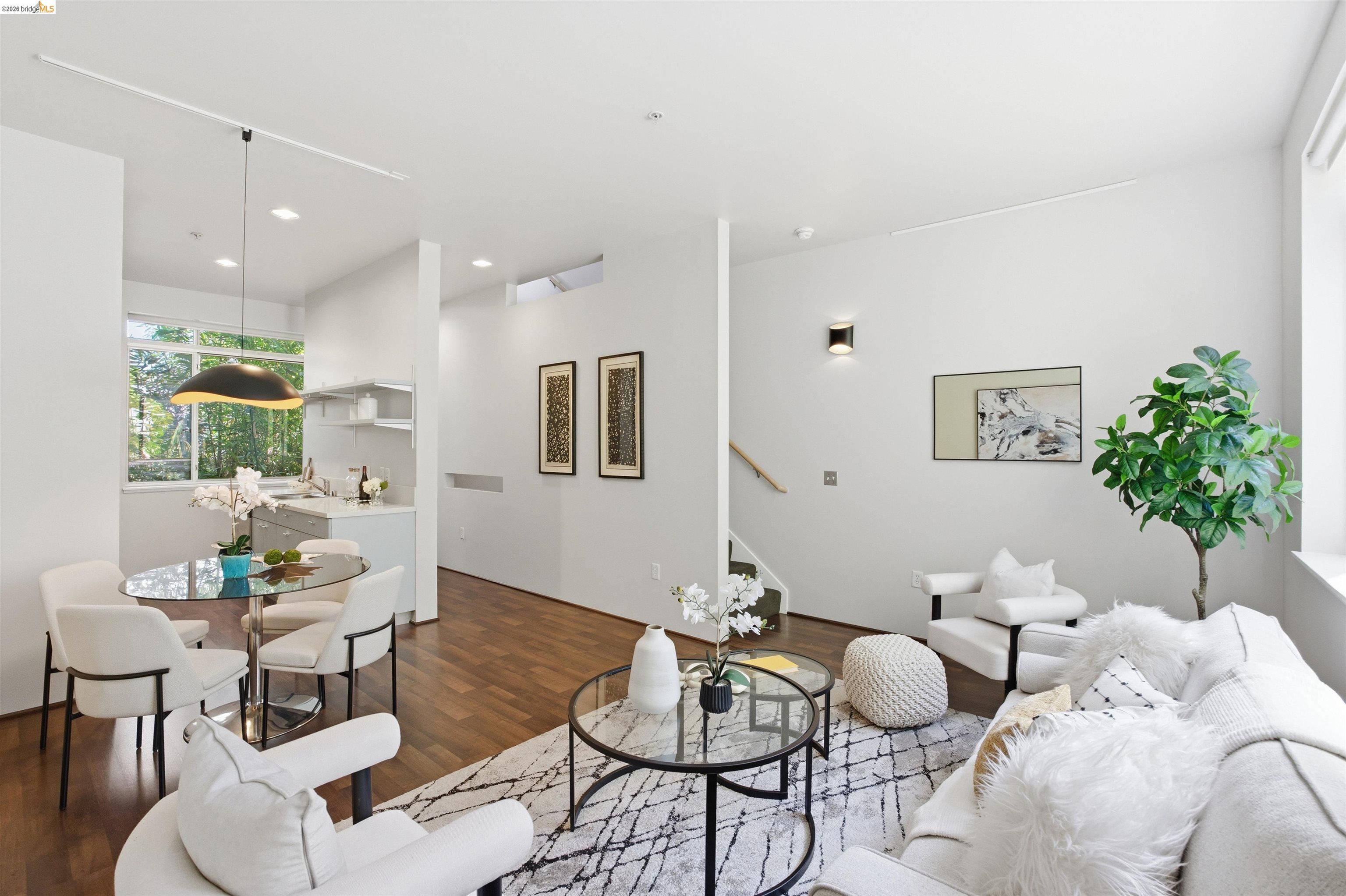 1253 Pine St, Oakland CA 94607 — photo 4