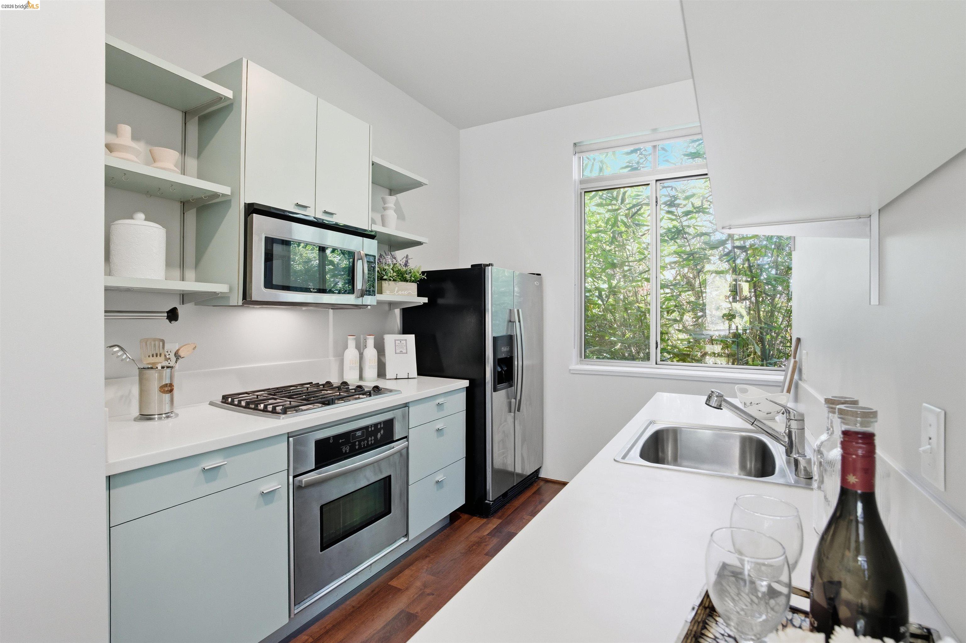 1253 Pine St, Oakland CA 94607 — photo 5