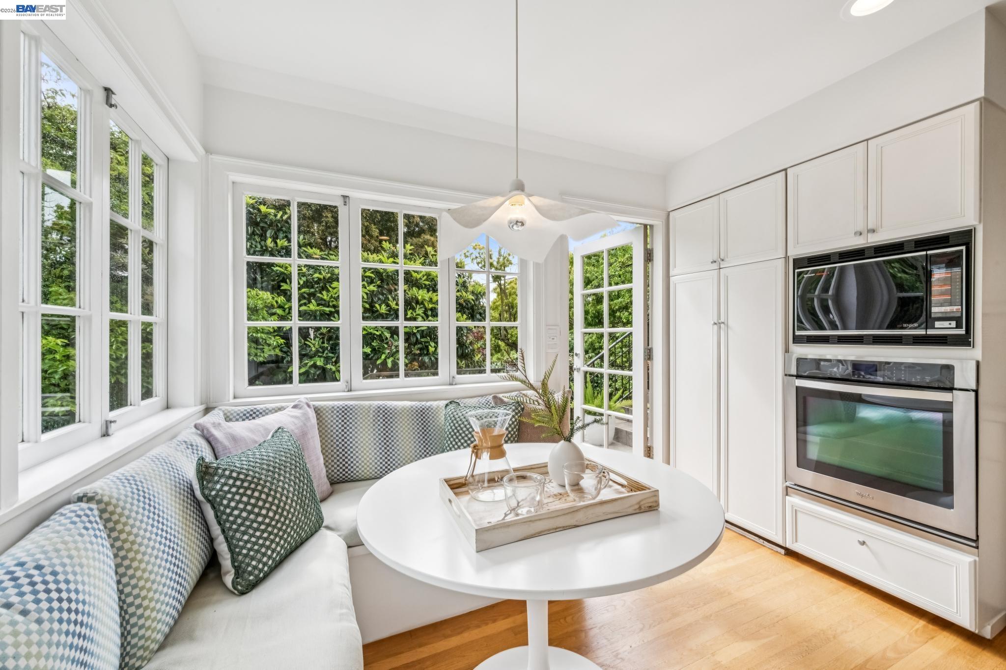 Detail Gallery Image 30 of 56 For 1800 San Lorenzo Avenue, Berkeley,  CA 94707 - 3 Beds | 1/1 Baths