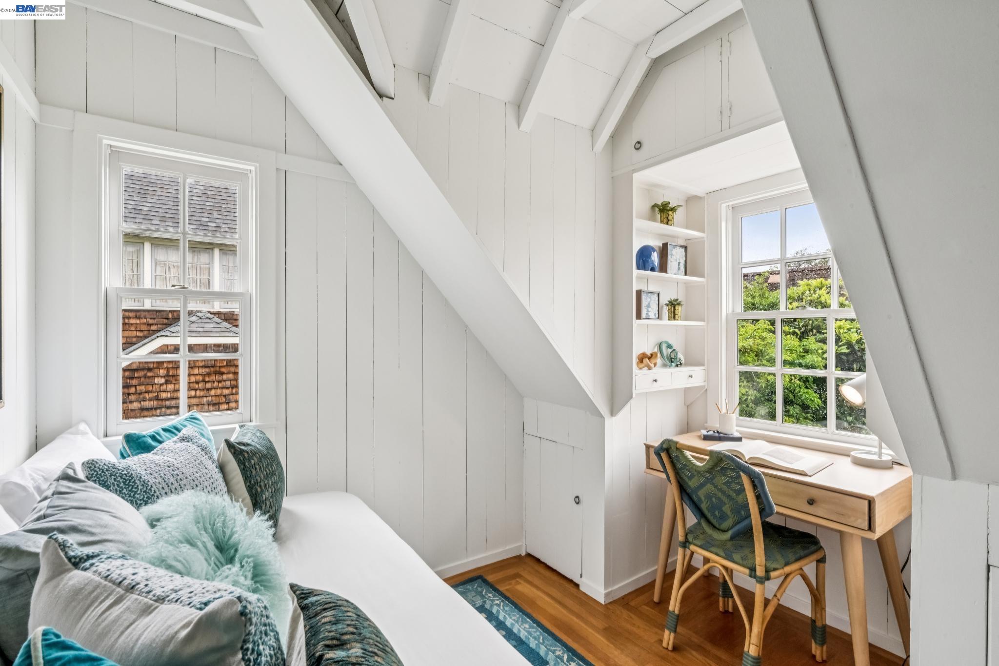 Detail Gallery Image 48 of 56 For 1800 San Lorenzo Avenue, Berkeley,  CA 94707 - 3 Beds | 1/1 Baths