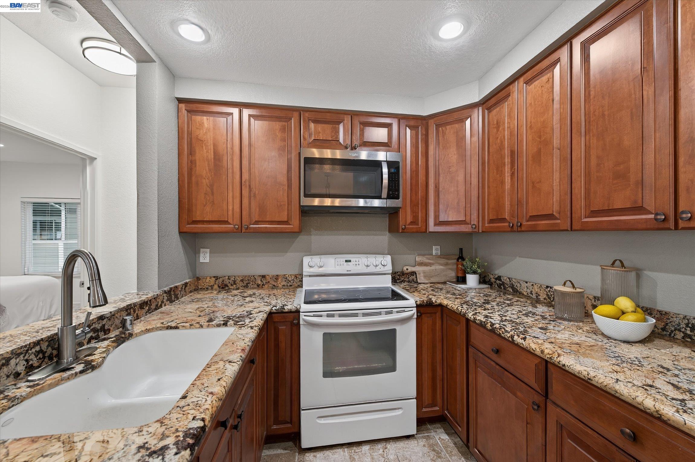 Photo #13: 41131856 Listing: Photo #13