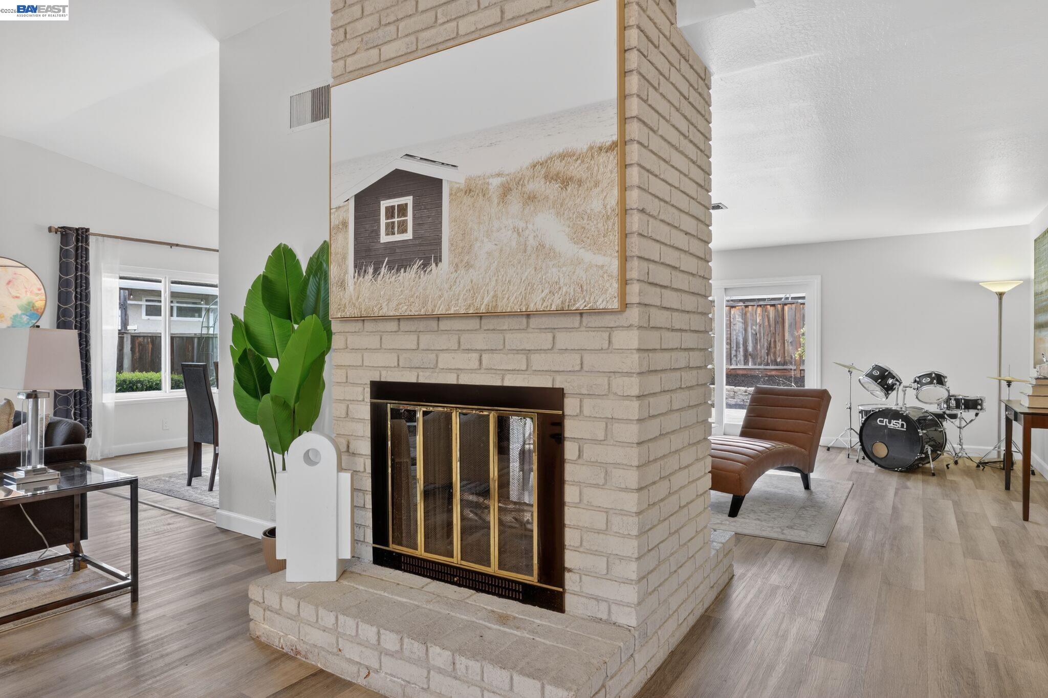 Detail Gallery Image 11 of 50 For 3211 De Anza Pl, San Ramon,  CA 94583 - 5 Beds | 2 Baths