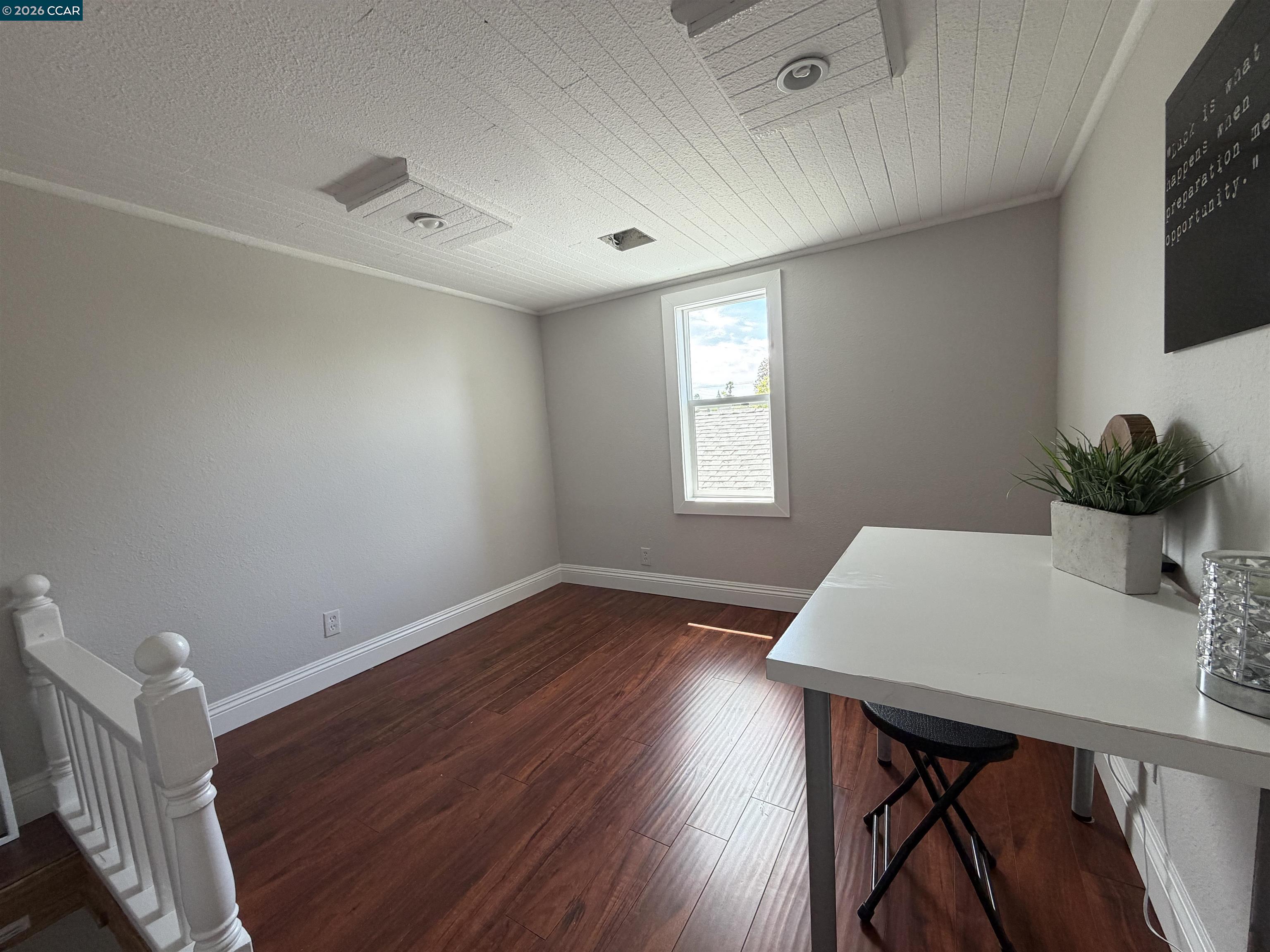 Detail Gallery Image 11 of 16 For 916 Bataan Ave, Berkeley,  CA 94710 - 3 Beds | 2 Baths