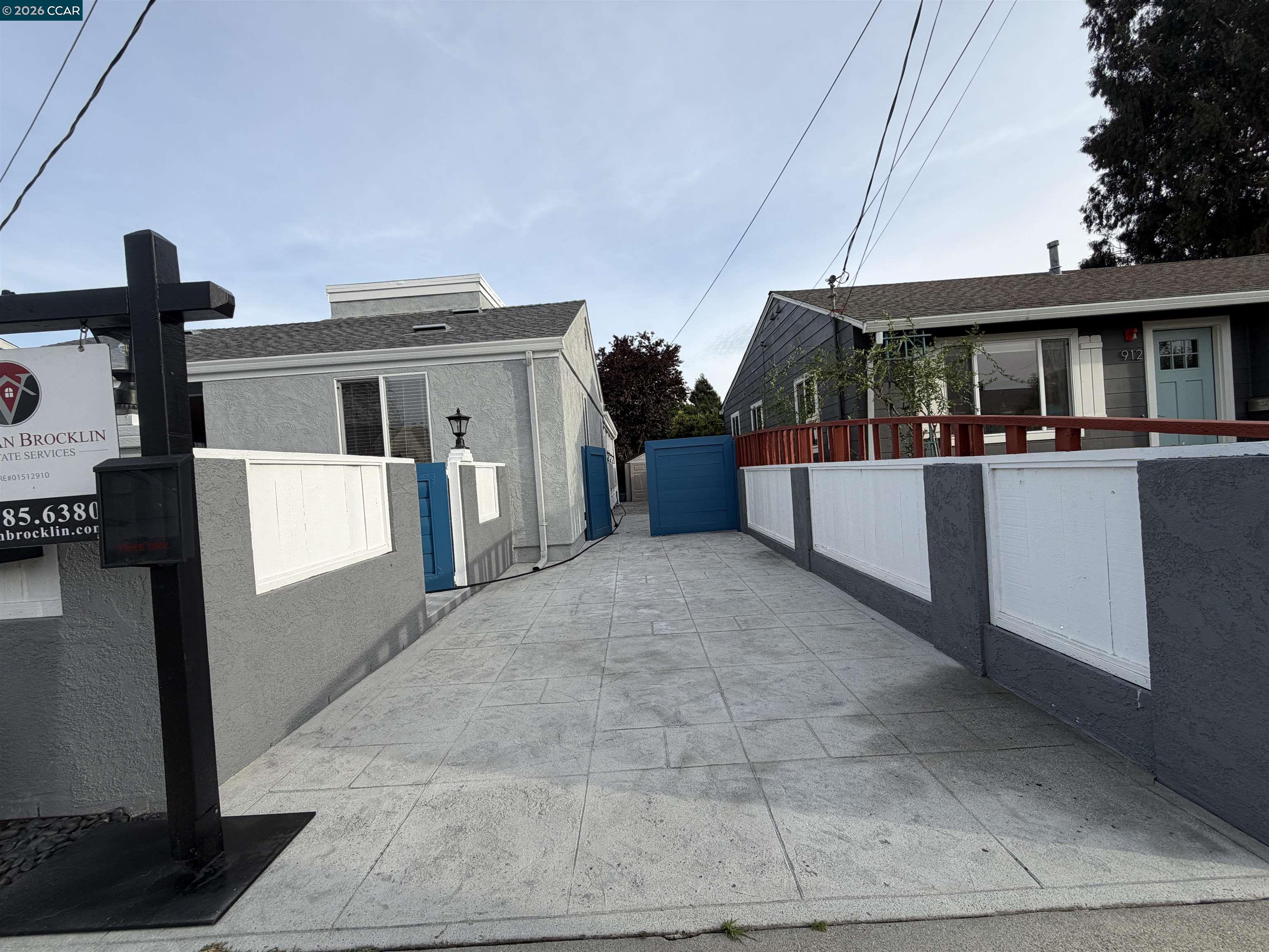 Detail Gallery Image 13 of 16 For 916 Bataan Ave, Berkeley,  CA 94710 - 3 Beds | 2 Baths