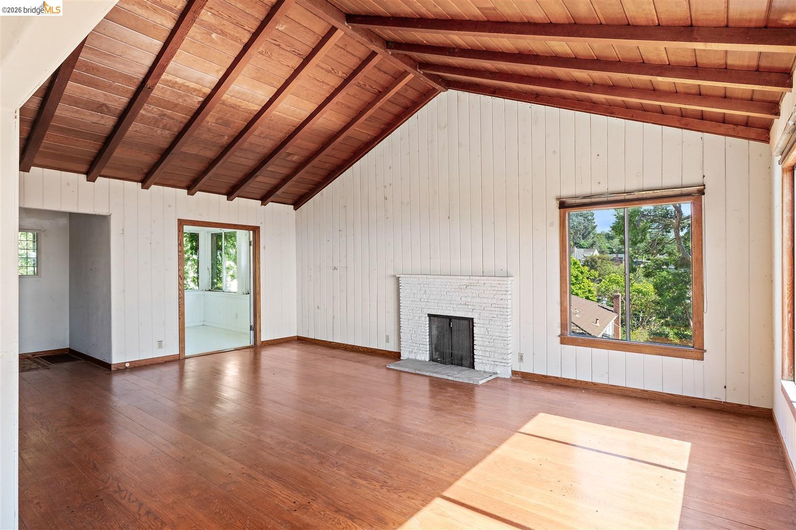 Detail Gallery Image 12 of 37 For 870 Keeler Ave, Berkeley,  CA 94708 - 3 Beds | 2 Baths