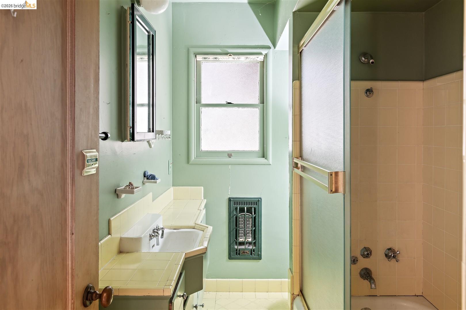 Detail Gallery Image 28 of 37 For 870 Keeler Ave, Berkeley,  CA 94708 - 3 Beds | 2 Baths