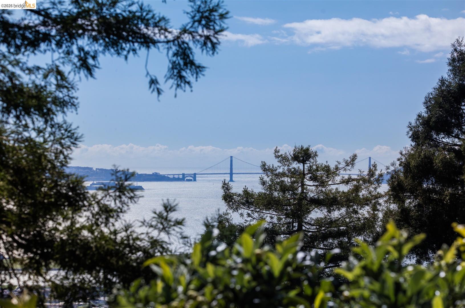 Detail Gallery Image 7 of 37 For 870 Keeler Ave, Berkeley,  CA 94708 - 3 Beds | 2 Baths