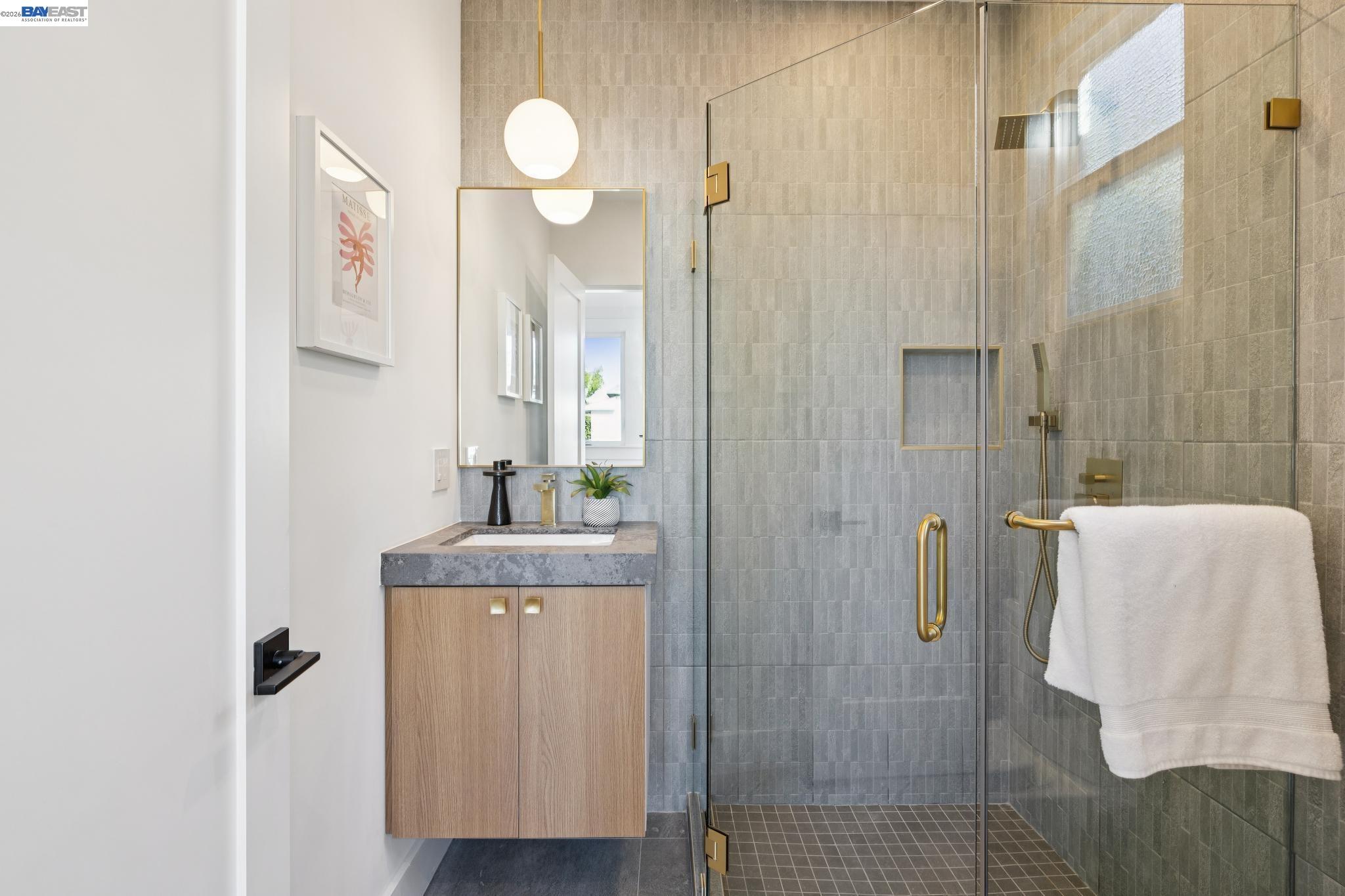 Detail Gallery Image 35 of 59 For 3029 Wheeler Street, Berkeley,  CA 94705 - – Beds | – Baths