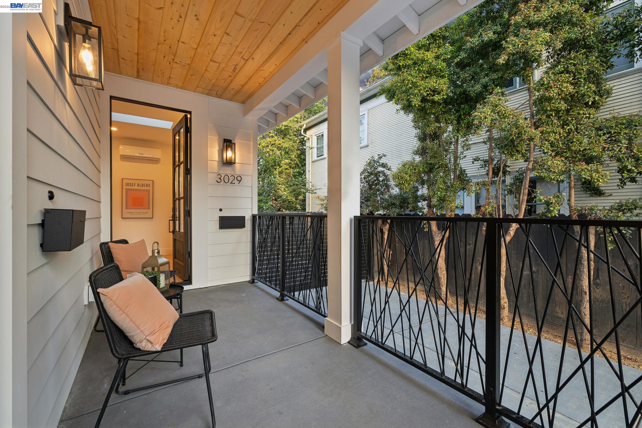 Detail Gallery Image 39 of 59 For 3029 Wheeler Street, Berkeley,  CA 94705 - – Beds | – Baths