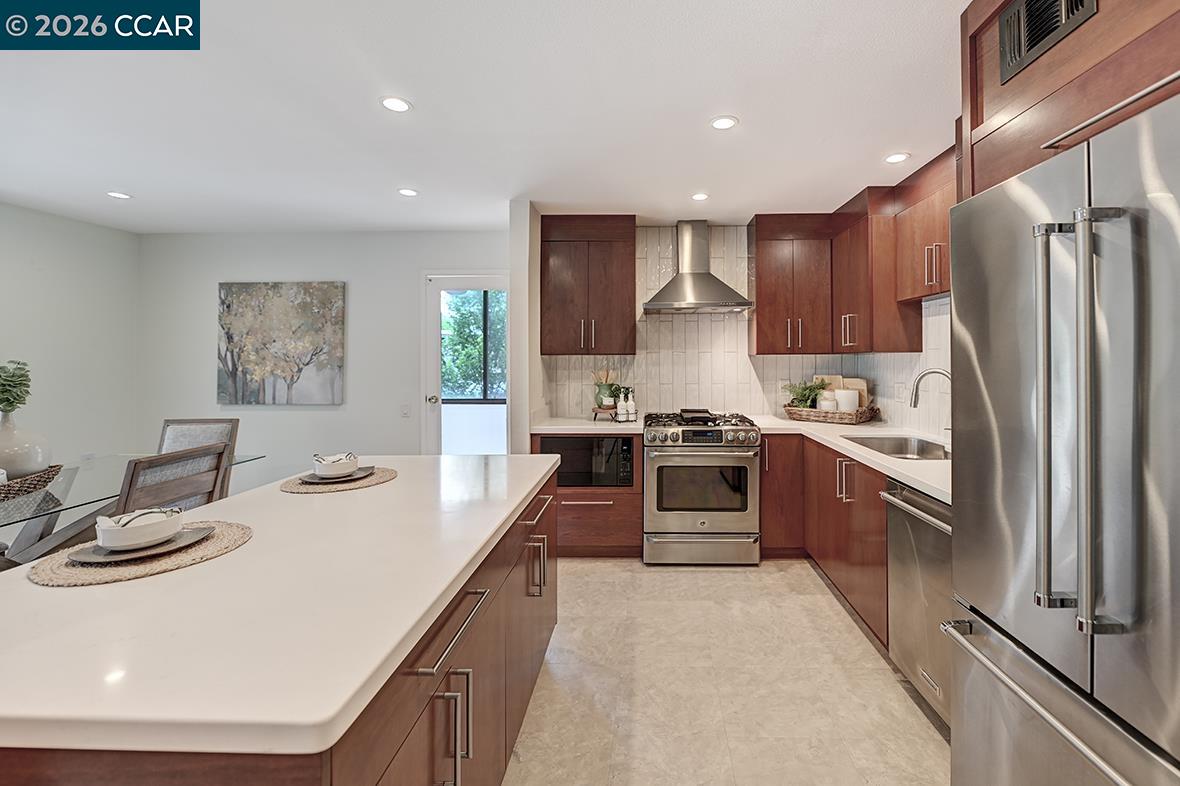 Photo #16: 41131871 Listing: Photo #16