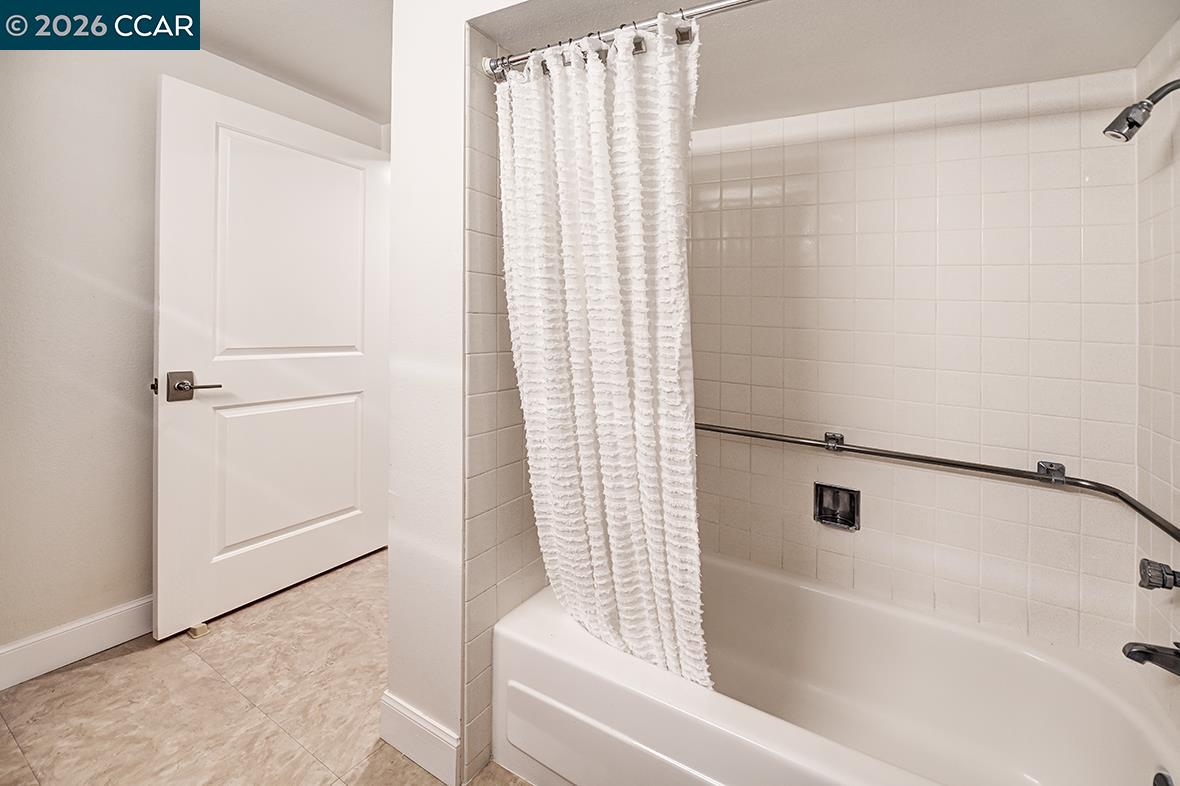 Photo #30: 41131871 Listing: Photo #30