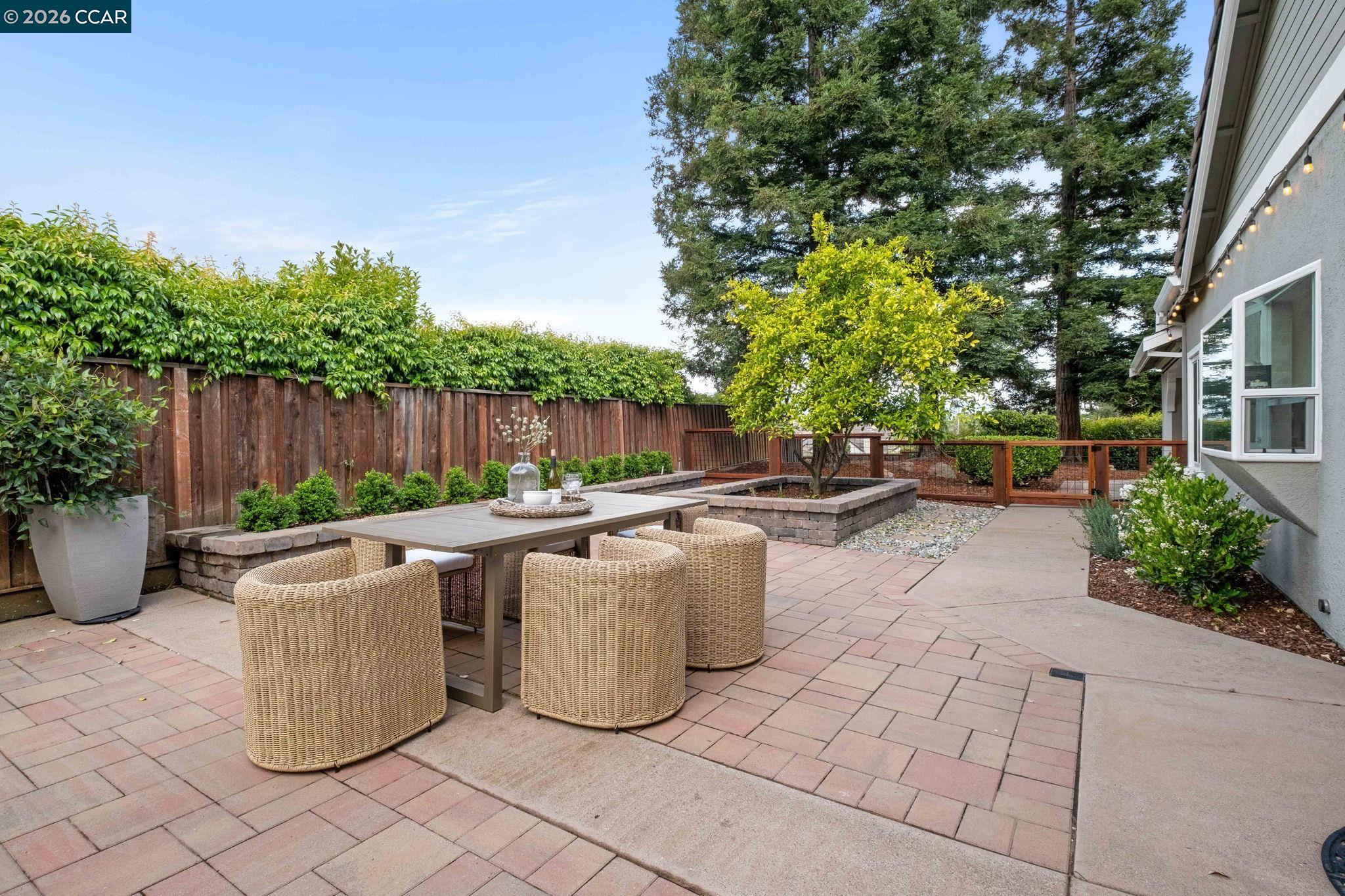 76 Rock Ridge, Danville, CA, 94526