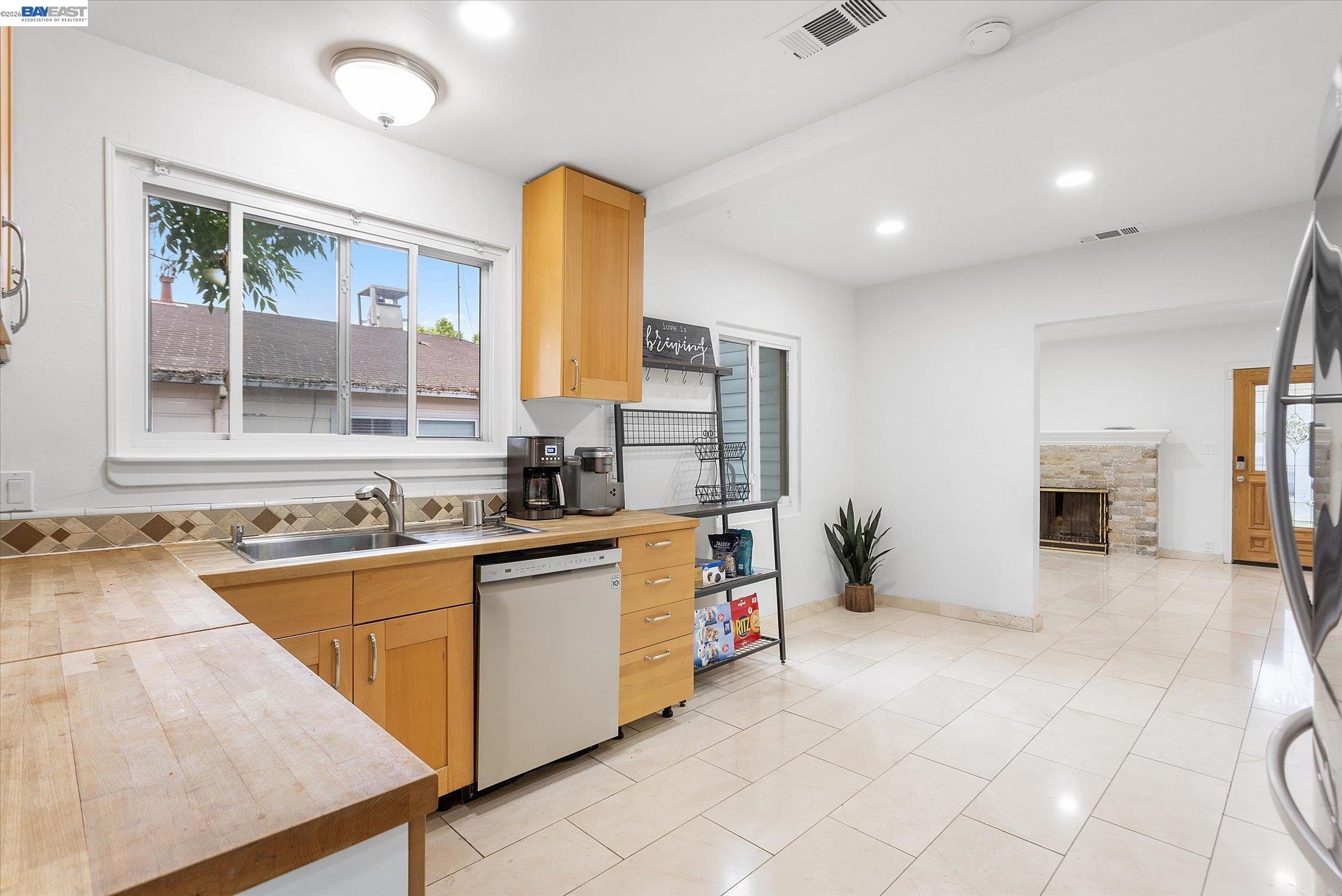 2930 Knoll Dr, Concord, CA, 94520