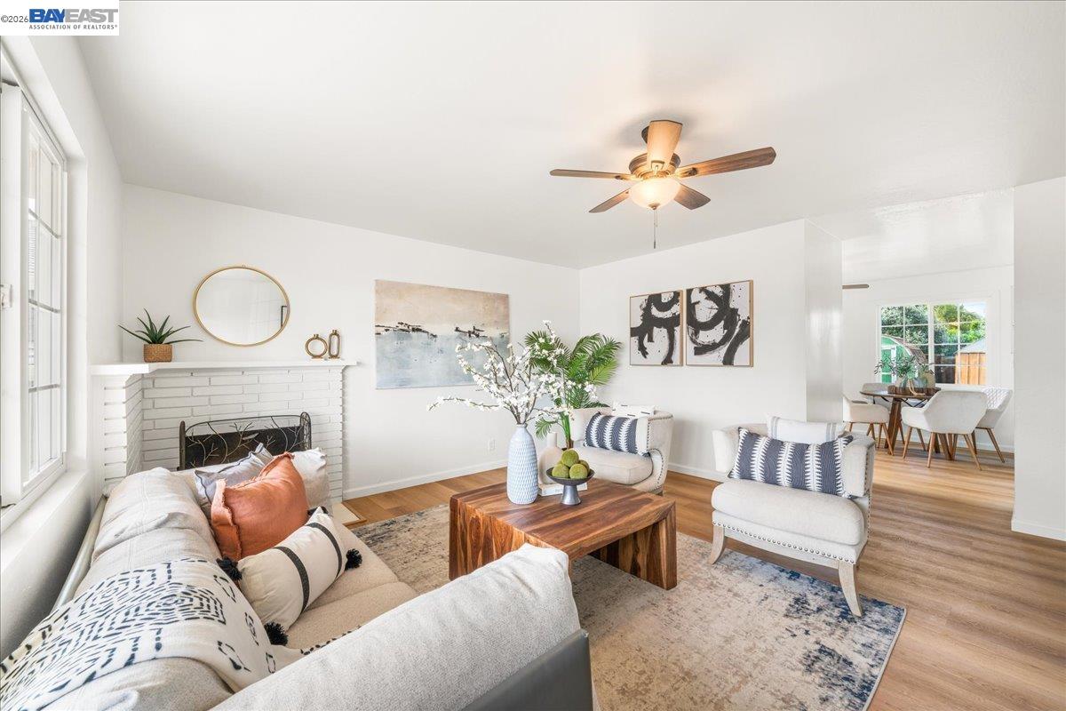 Detail Gallery Image 2 of 26 For 37229 Edith St, Newark,  CA 94560 - 3 Beds | 2 Baths