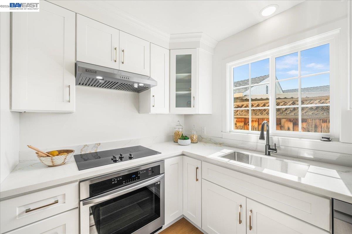 Detail Gallery Image 5 of 26 For 37229 Edith St, Newark,  CA 94560 - 3 Beds | 2 Baths