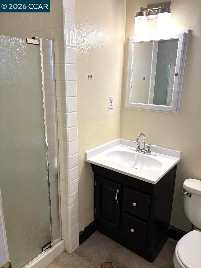 Detail Gallery Image 12 of 13 For 5505 Arizona Dr, Concord,  CA 94521 - 4 Beds | 2 Baths